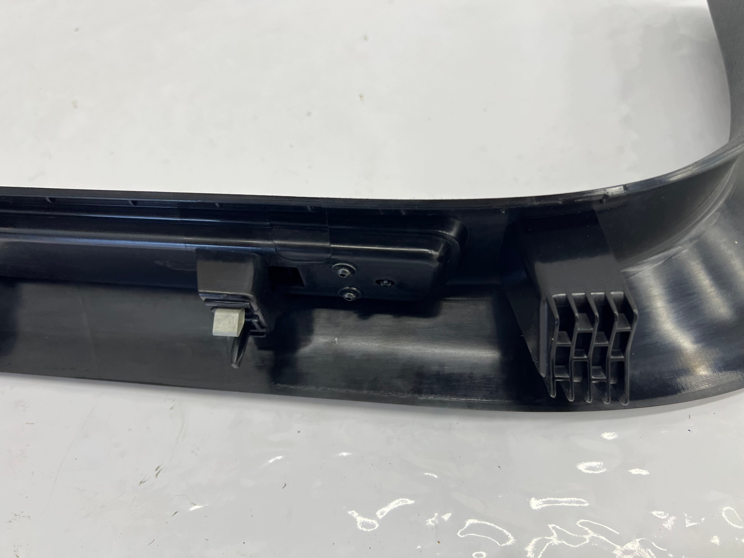 moulding cap of the threshold front front right VOLVO V60 II S60 31468391