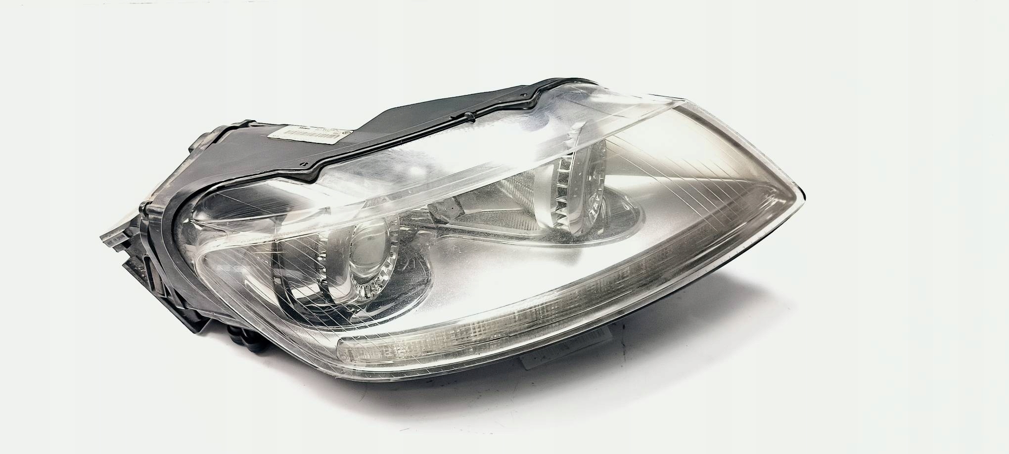 light right front 3D1941032E VOLKSWAGEN PHAETON LIFT