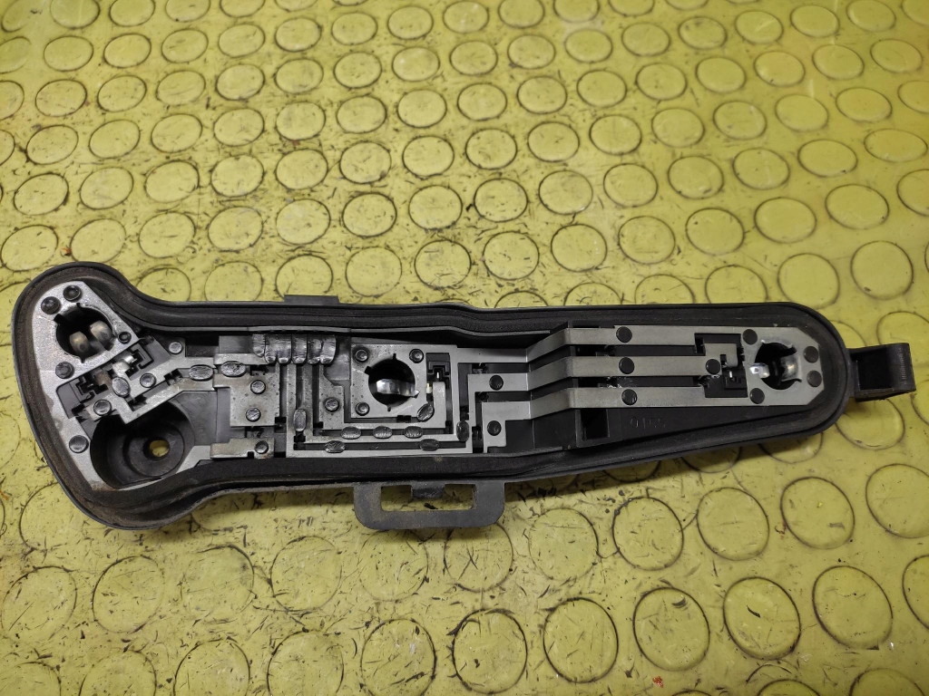 CITROEN C4 light left rear part