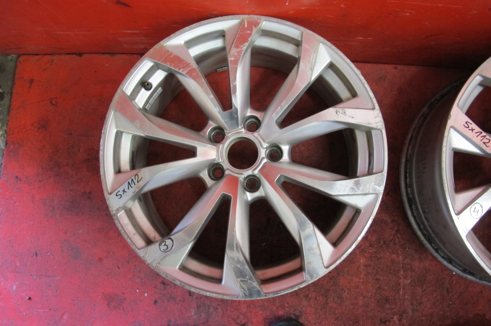 AUDI A4 B6 8E discs aluminium 18 8J ET43 5x112 KBA 562