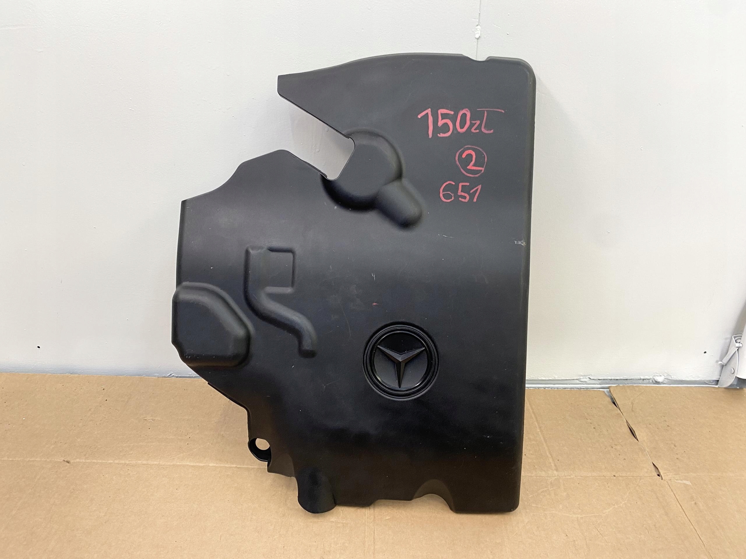 SPRINTER 906 651 2.2 06- cover for engine motor cover plastic upper