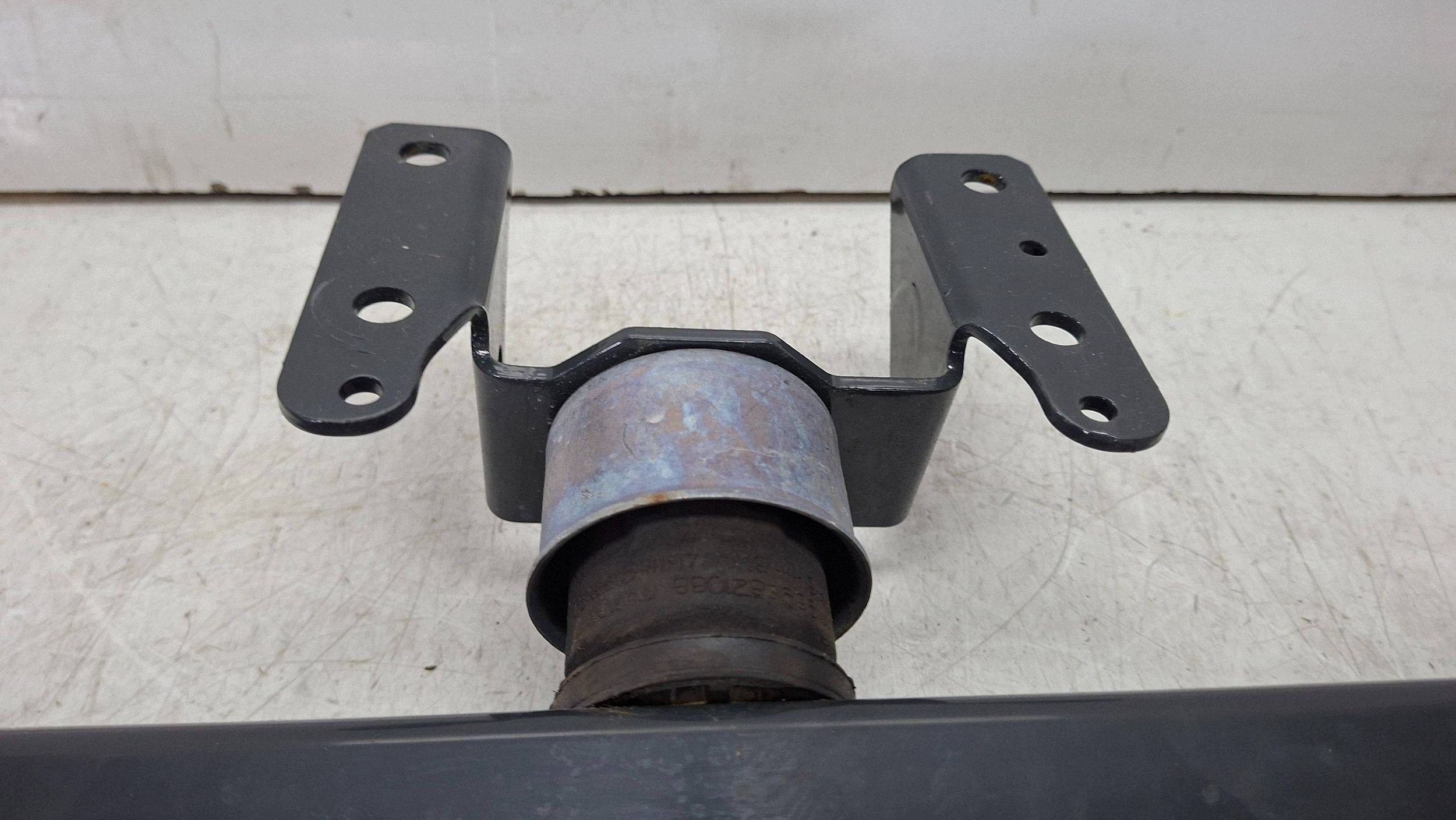 Supporto cambio ingranaggi 5802428557 IVECO DAILY IV 2014