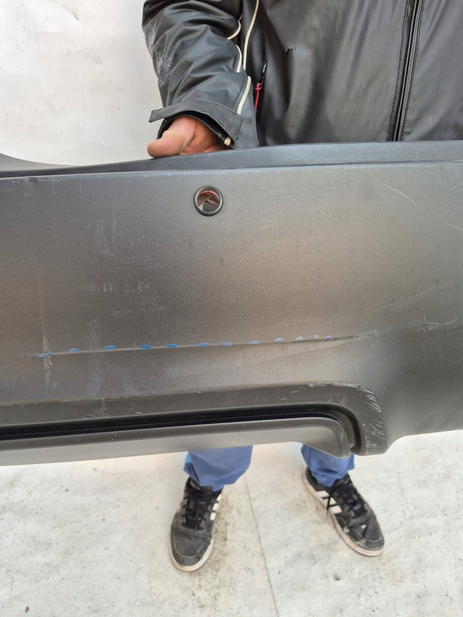 TOYOTA BZ4X 21- bumper rear part rear PDC