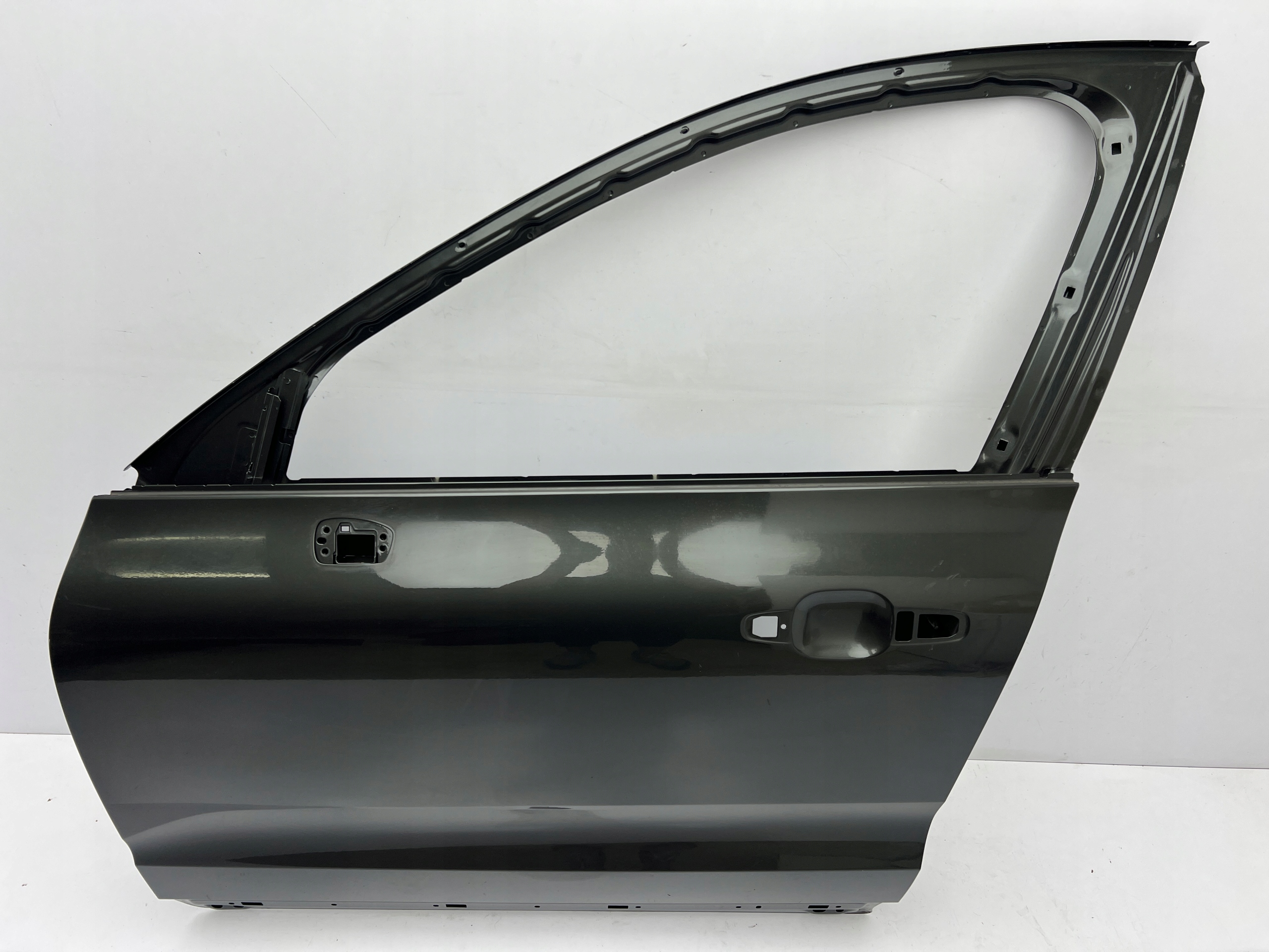 VOLVO XC60 II DRZWI PRZEDNIE LEWE PRZÓD ORYGINAŁ OEM 17- Numer katalogowy części VOLVO XC60 II DRZWI PRZEDNIE LEWE PRZÓD ORYGINAŁ OEM 17- SULIK2