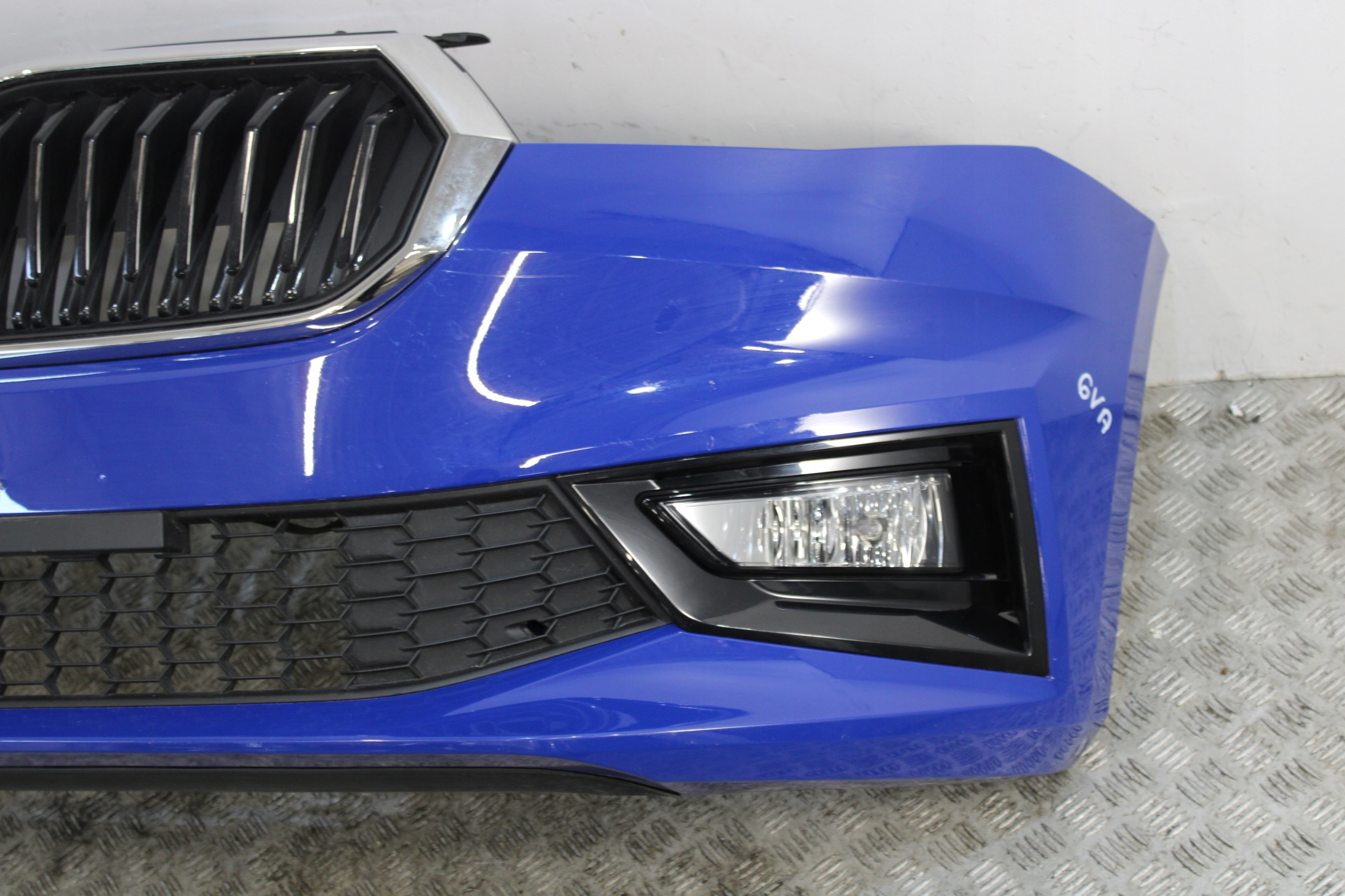 bumper front front SKODA FABIA IV 4 6VA