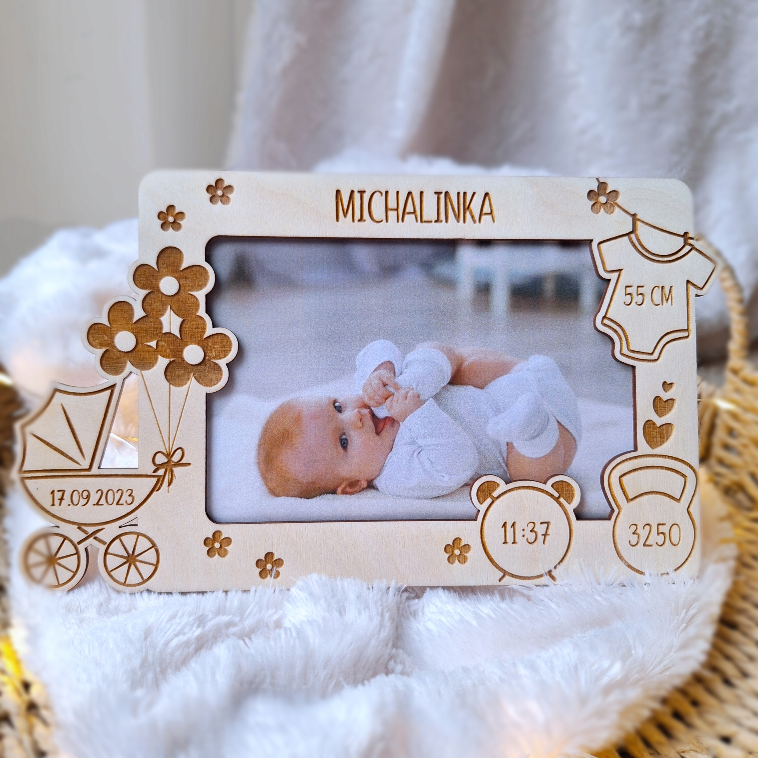 METRYCZKA RAMKA NA ZDJĘCIE DREWNIANA PAMIĄTKA PREZENT ROCZEK CHRZEST 02 Kod producenta BEAR11