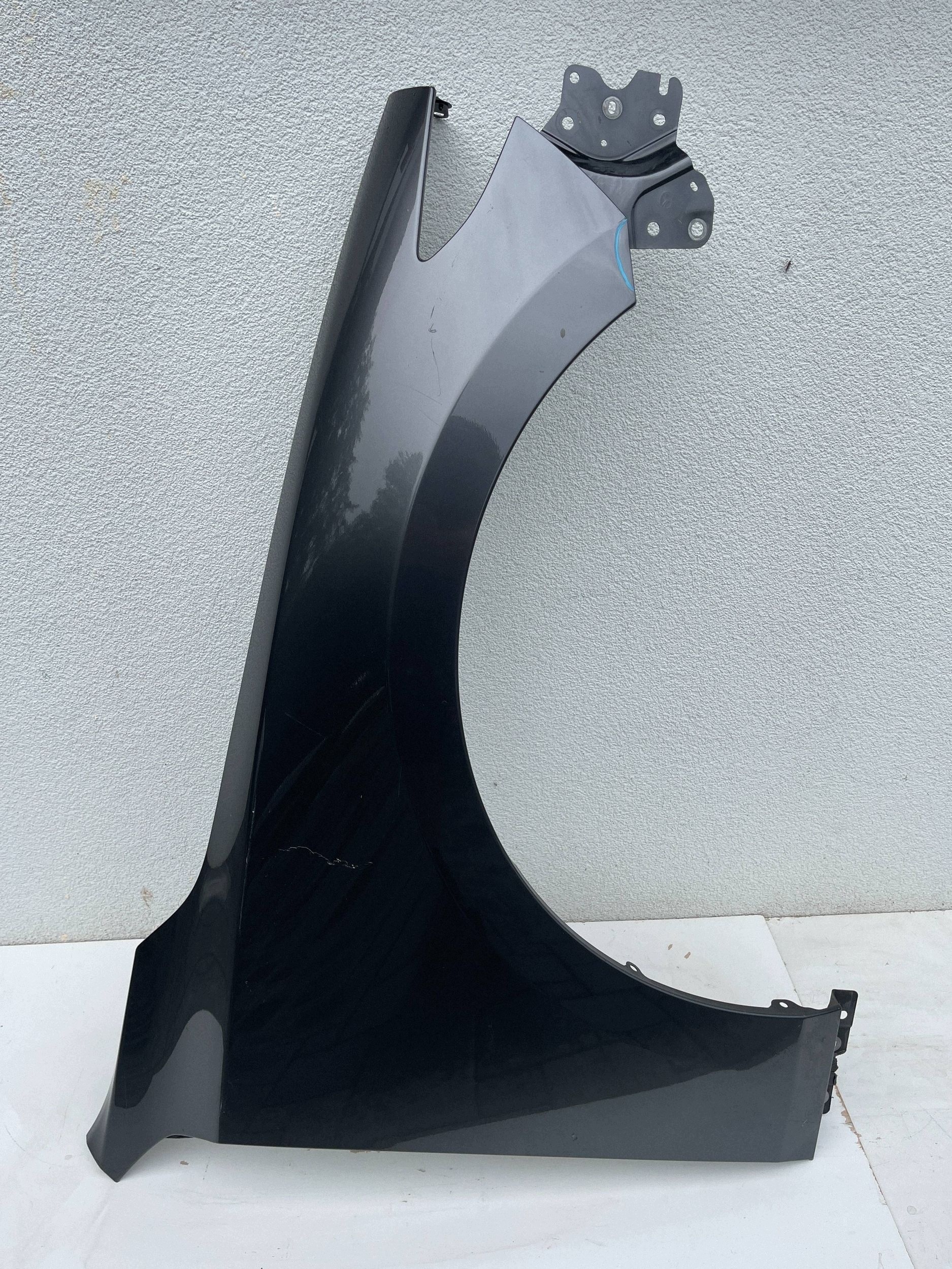 fender front front right right MAZDA 3 III BP 4 19