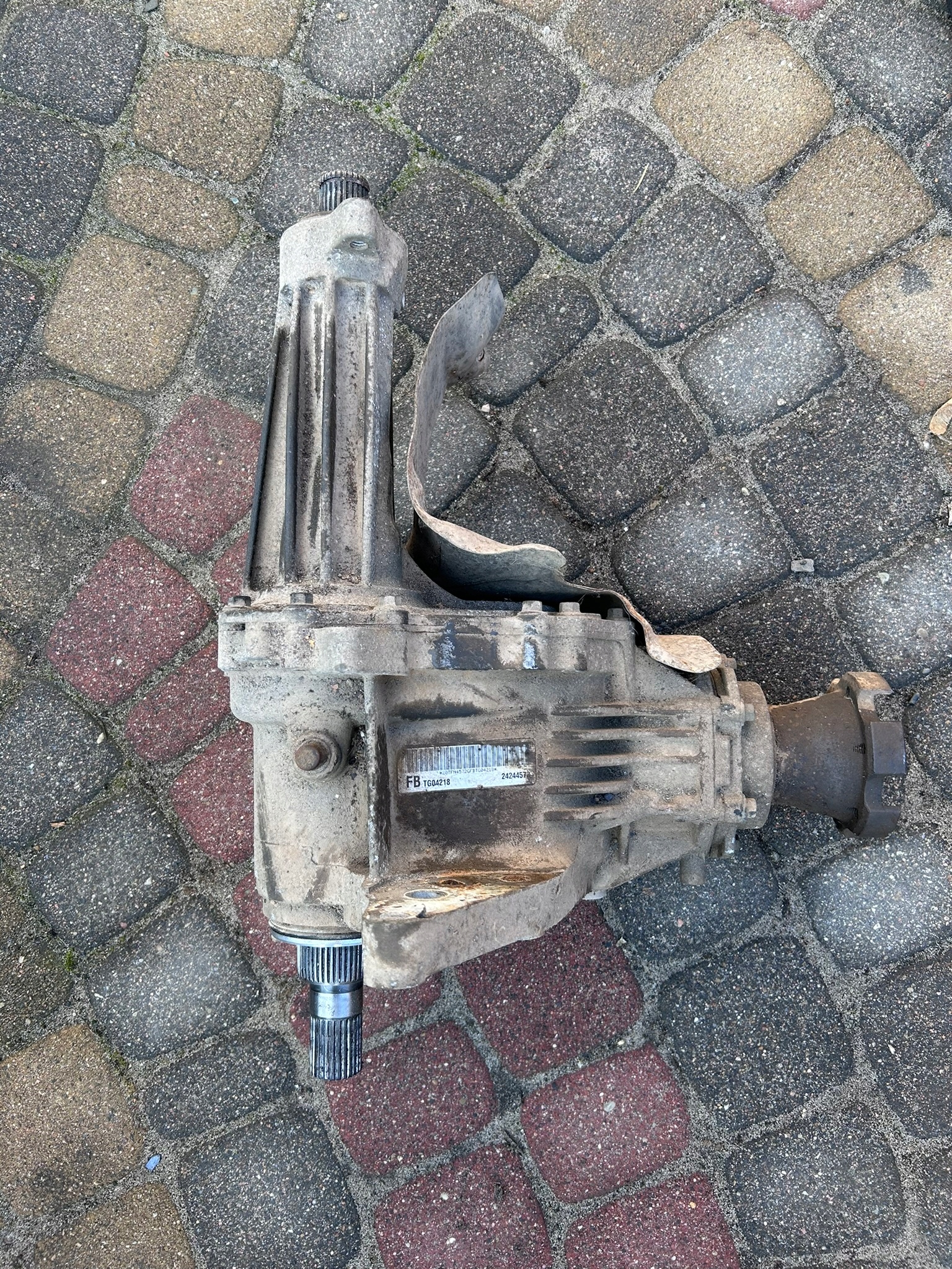 Reduktor skrzyni Chevrolet Captiva 24244572