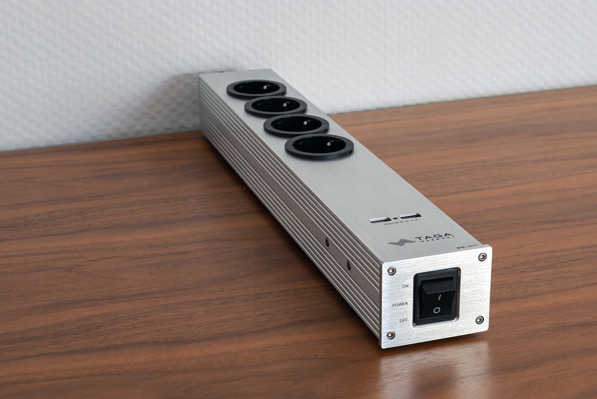 LISTWA KONDYCJONER TAGA HARMONY PF-400USB 2022 Marka TAGA Harmony