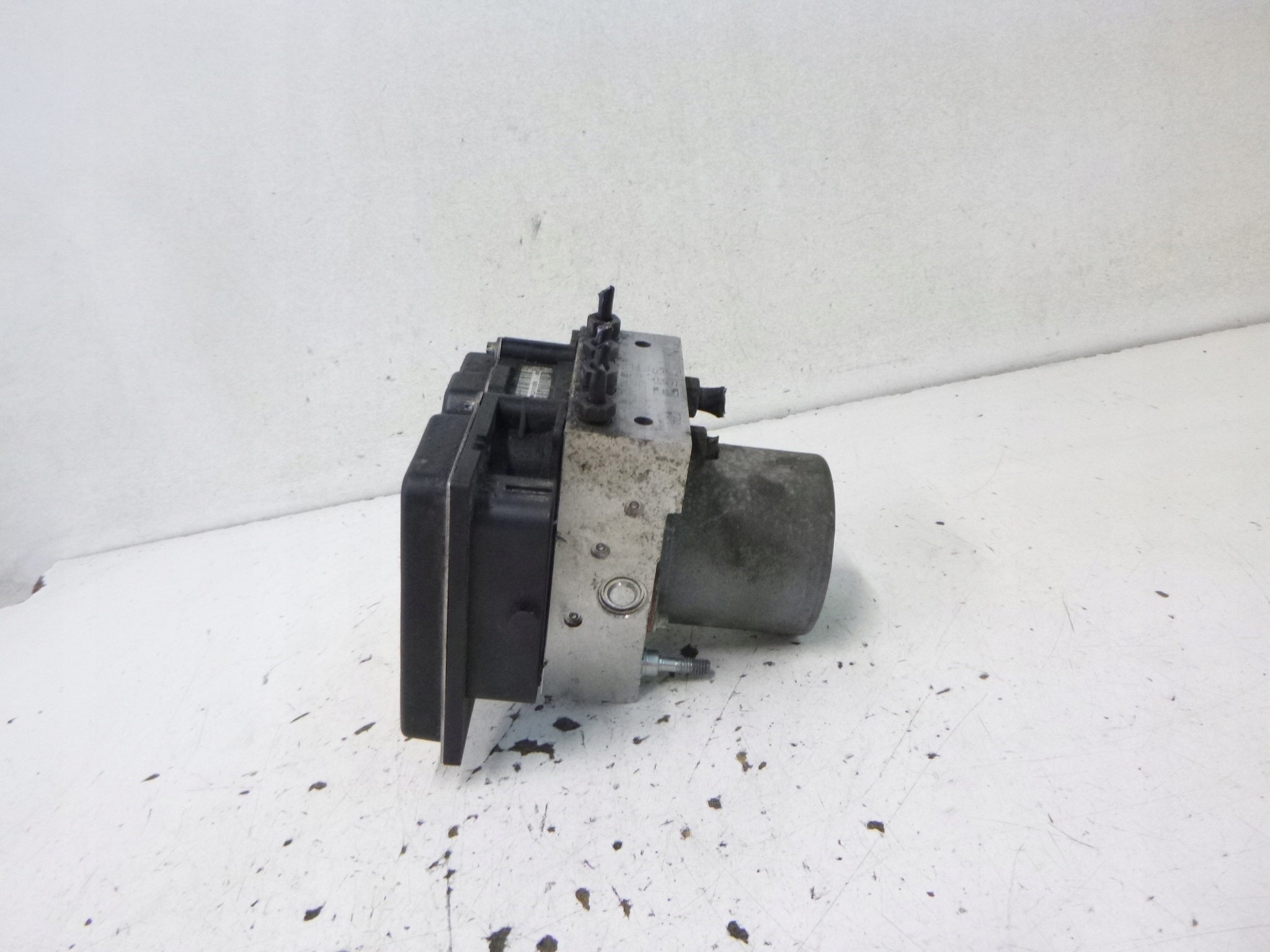 Pompa ABS ESP AUDI A4 B7 1.9 TDI 2006r. 8E0910517D