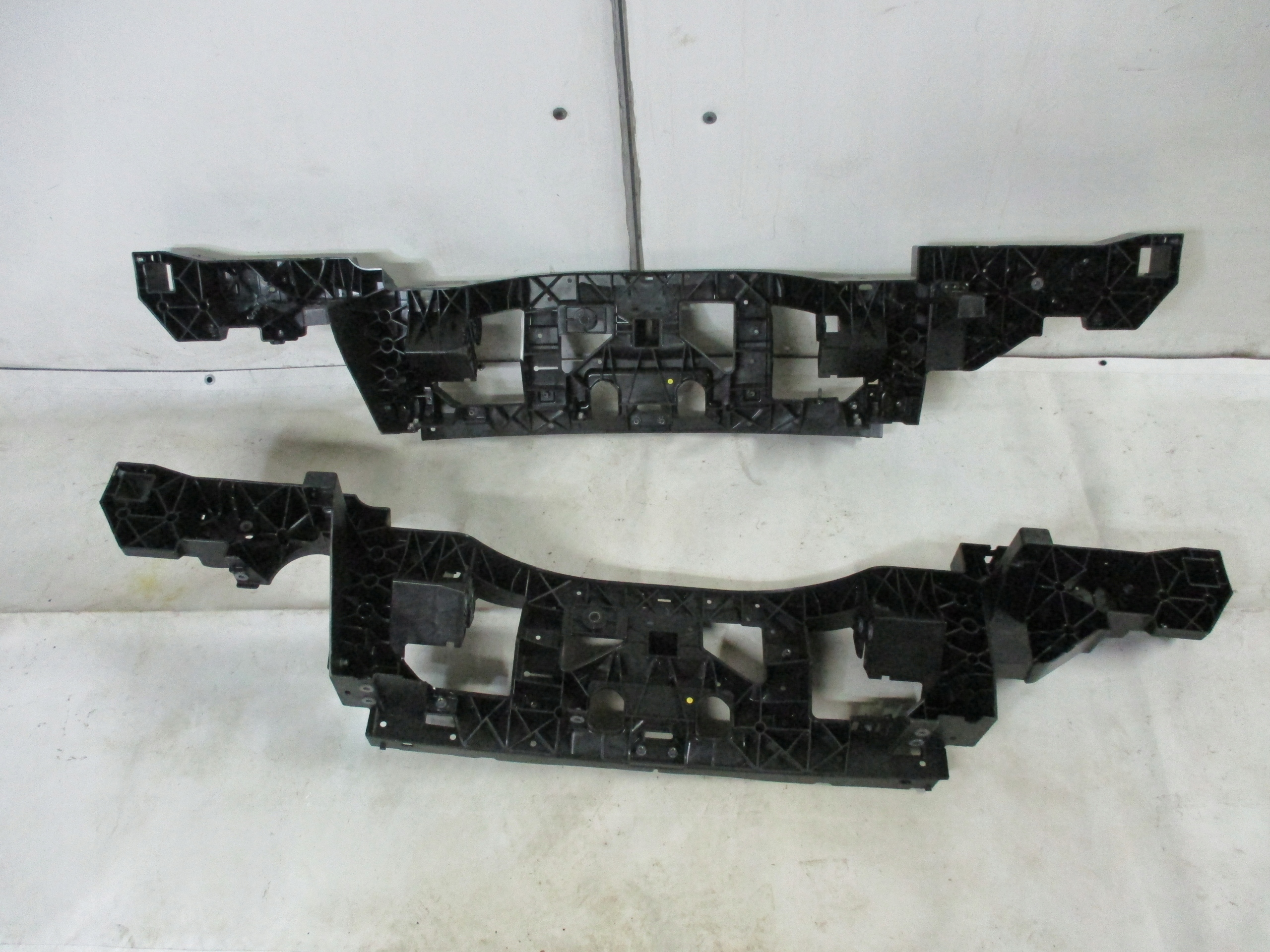 pillar front VW id Buzz elektryk 1T3805563C