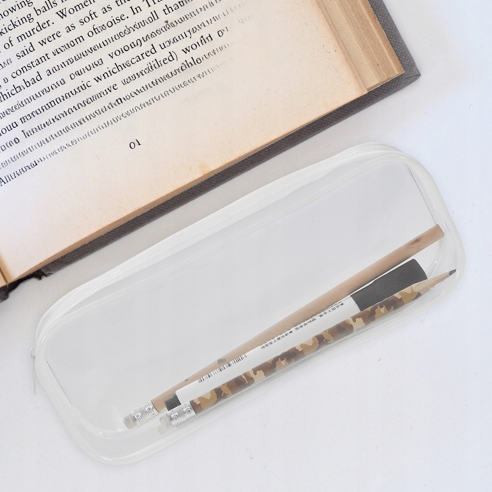 ORGANIZATORY DO MAKIJAŻU TORBA OZDOBNA NA PATERIA Typ inny