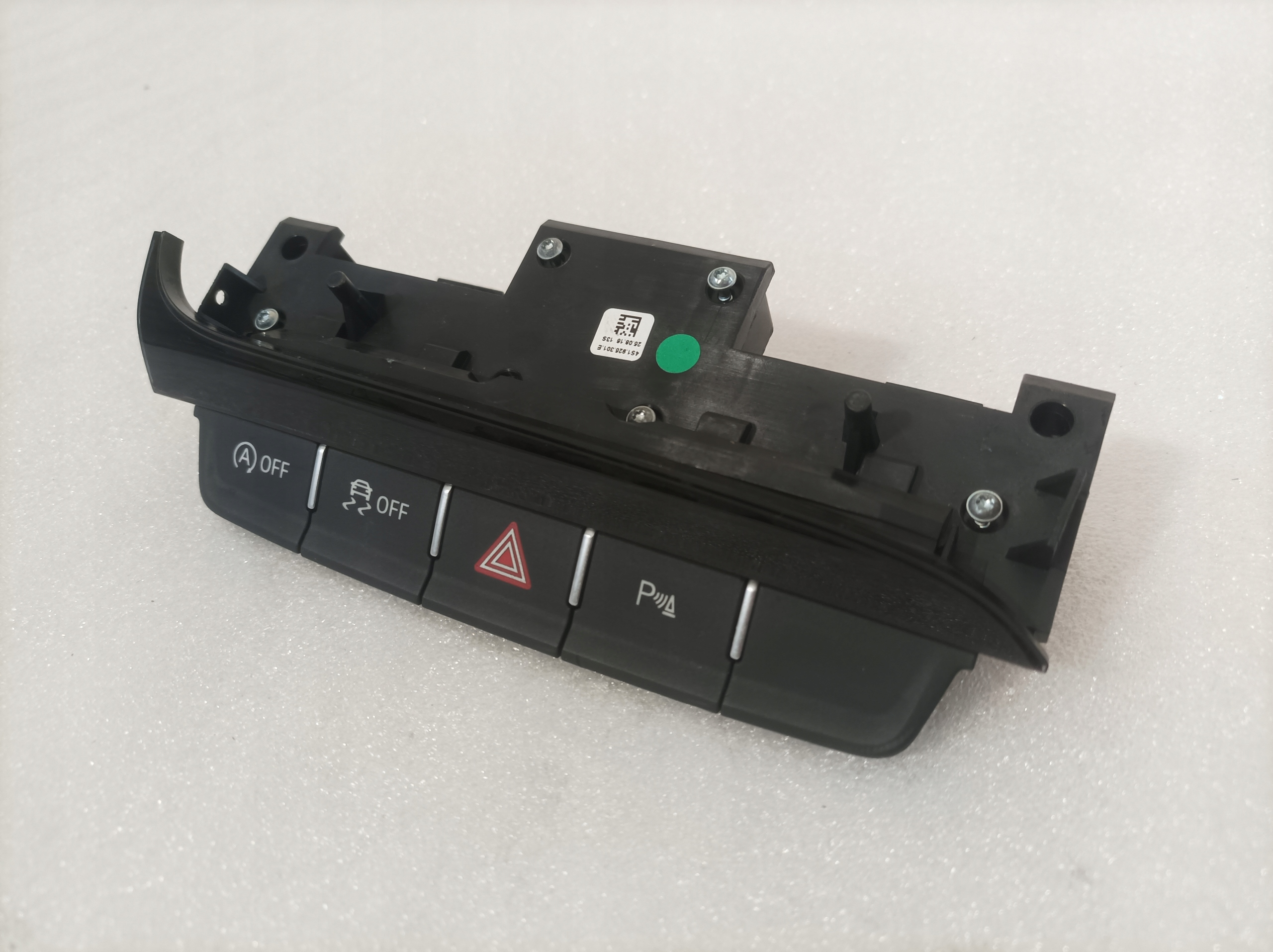 AUDI R8 PANEL PRZYCISKI 4S1925301E