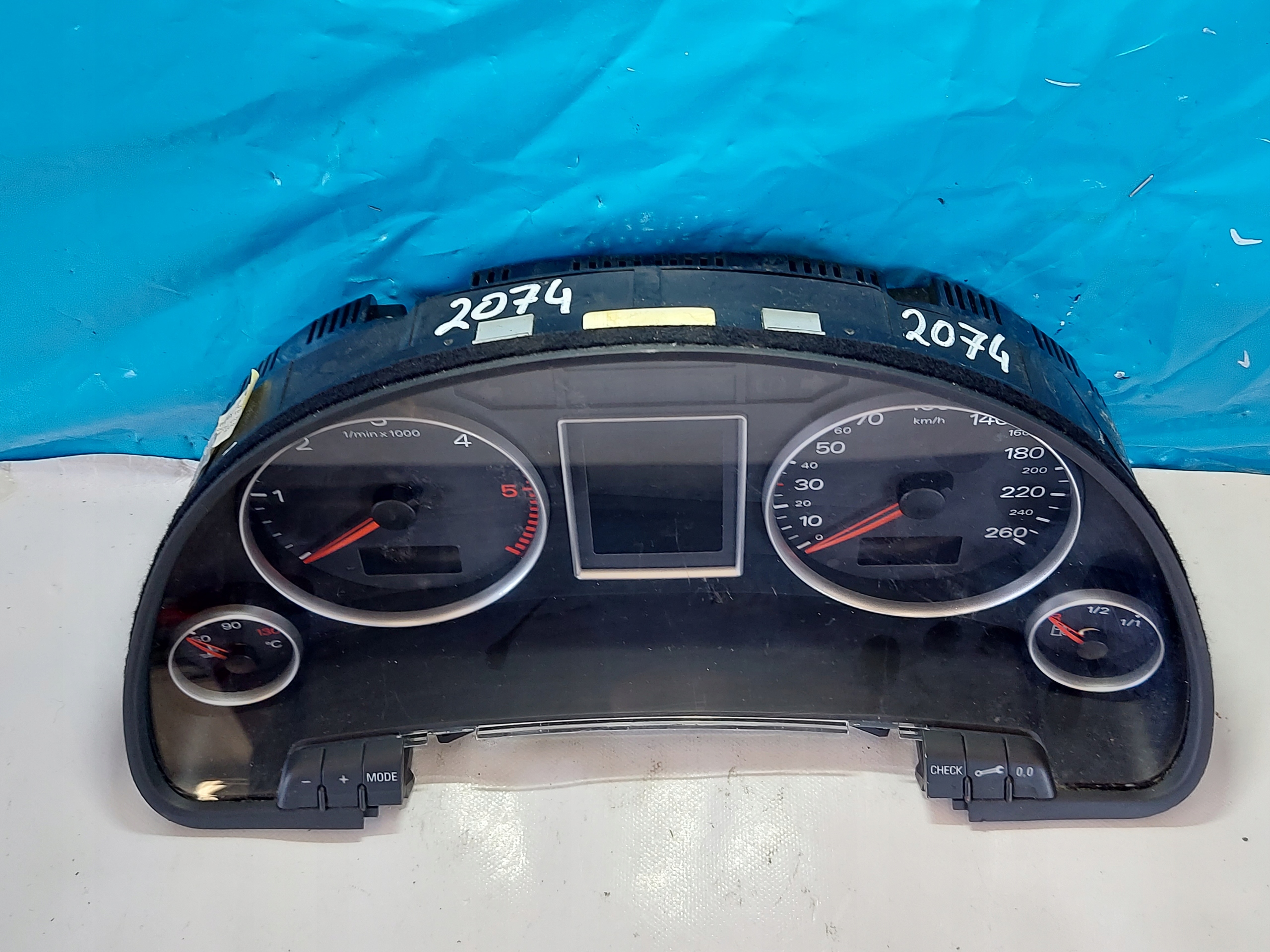 dials clock A4 B7 2.7 TDI 0263626211
