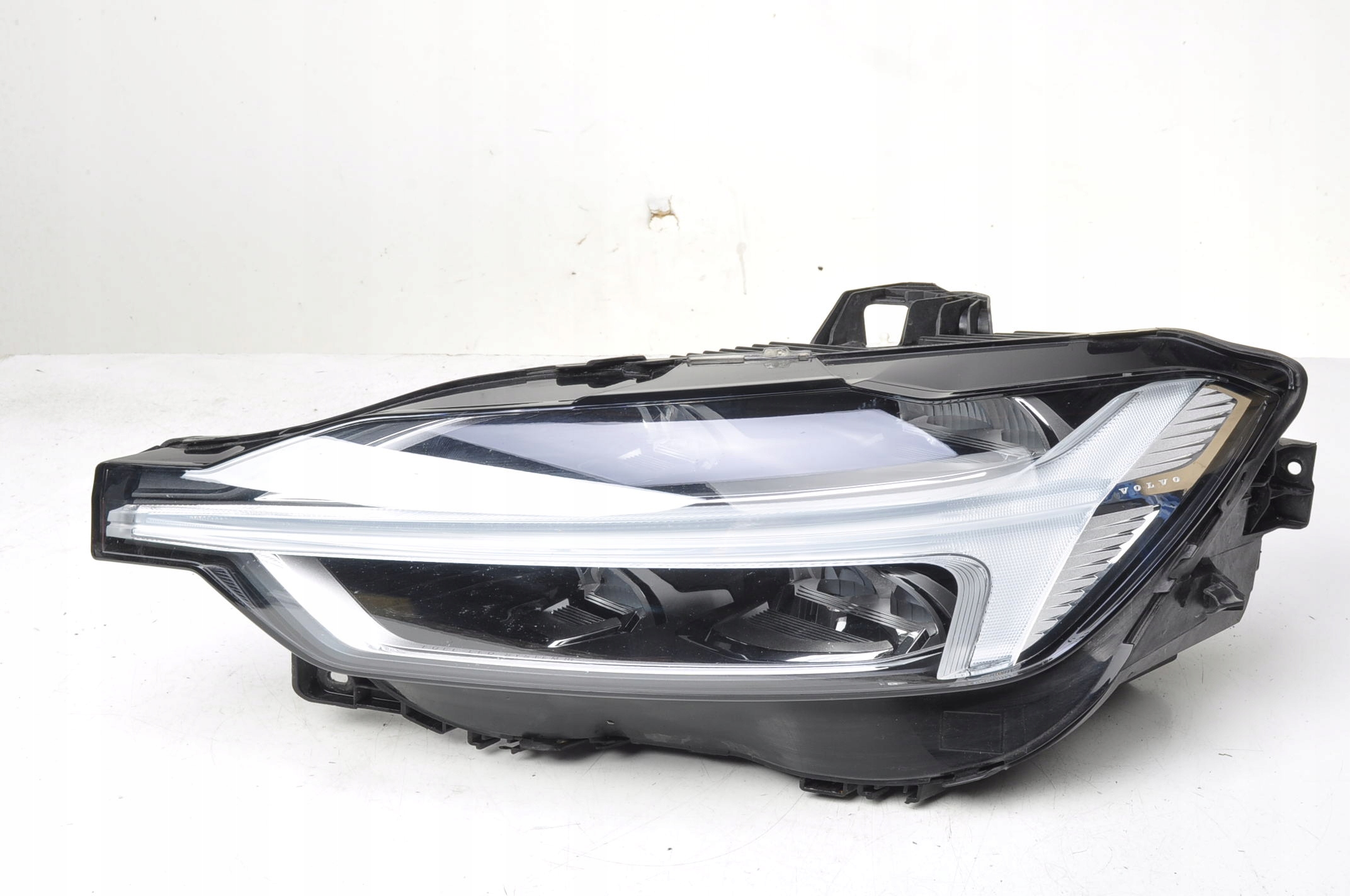 VOLVO Xc60 II ФАРА ЛІВА ПЕРЕДНЯ ЛІВИЙ ПЕРЕД ПОВНИЙ КОМПЛЕКТ LED 31420419