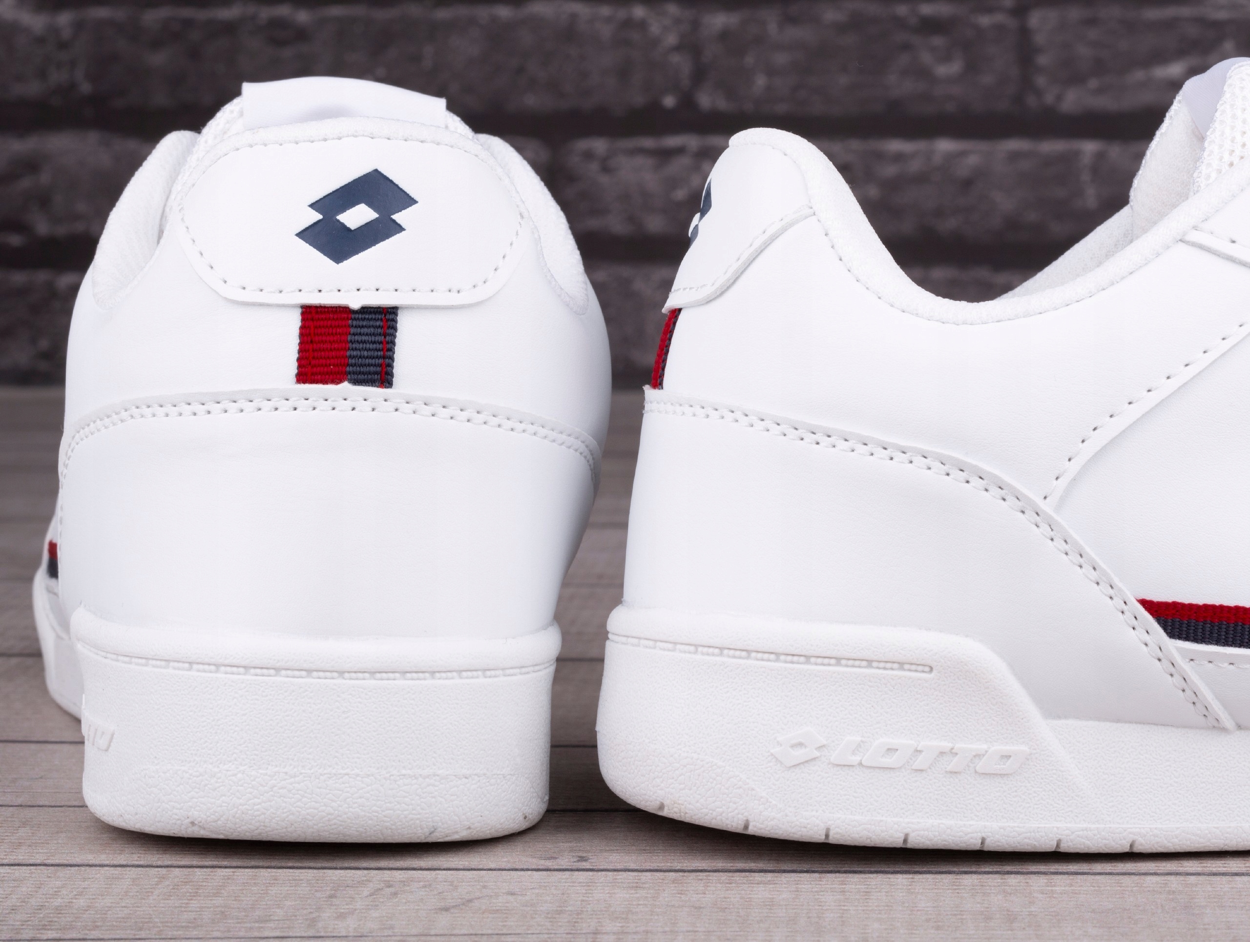 Buty męskie sportowe Lotto NANDU WHITE/RED Rozmiar 42