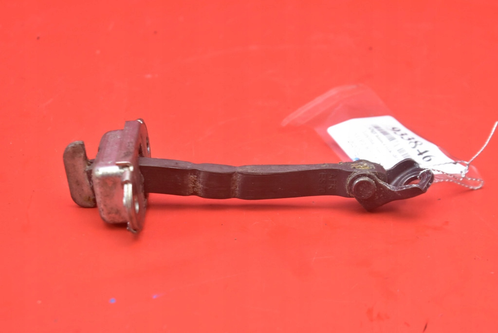 limiter door left front ES70 TOYOTA AURIS 2 II 12-15