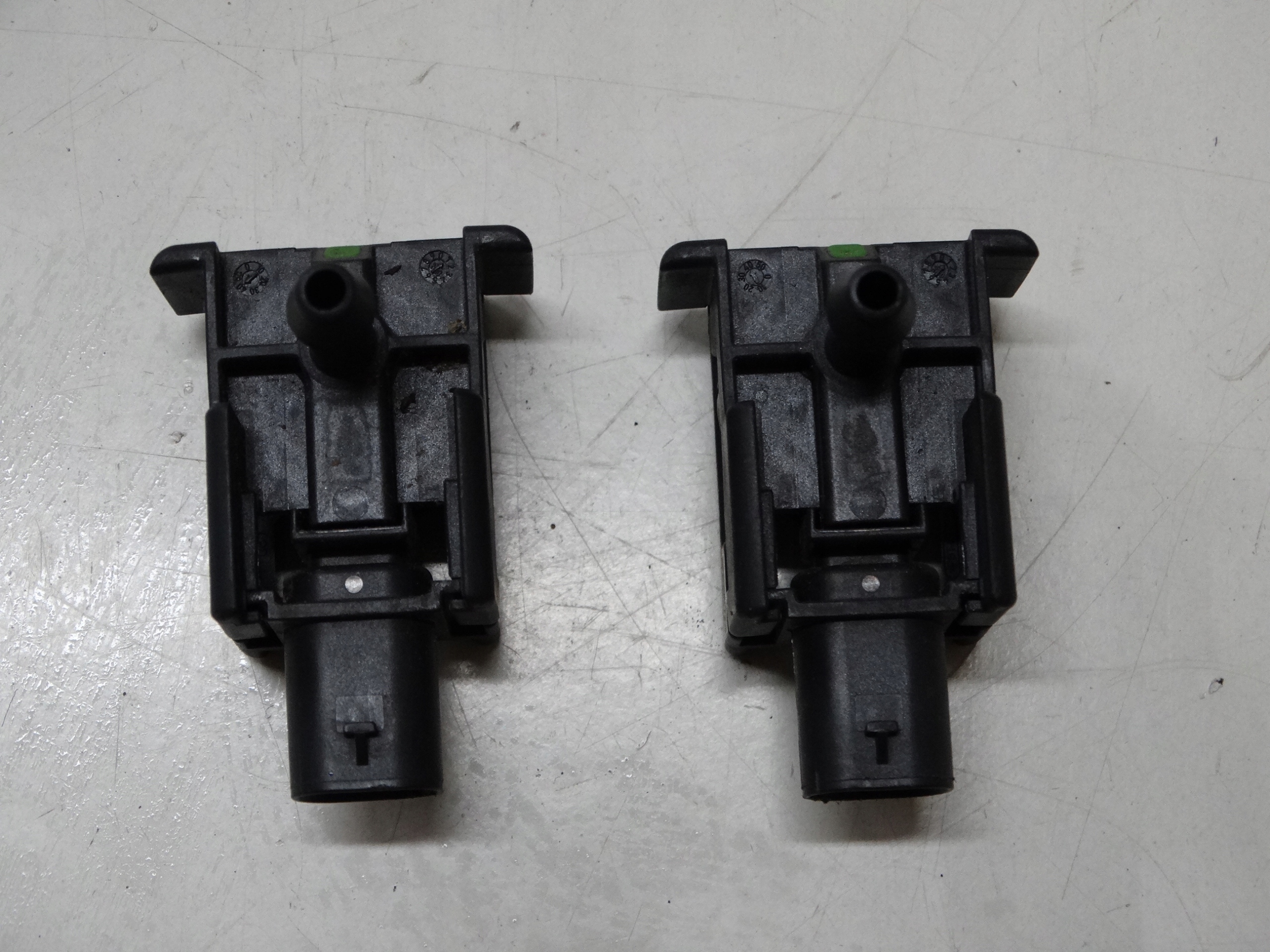 Sensor OCHRONY PIESZYCH MERCEDES CLA W118