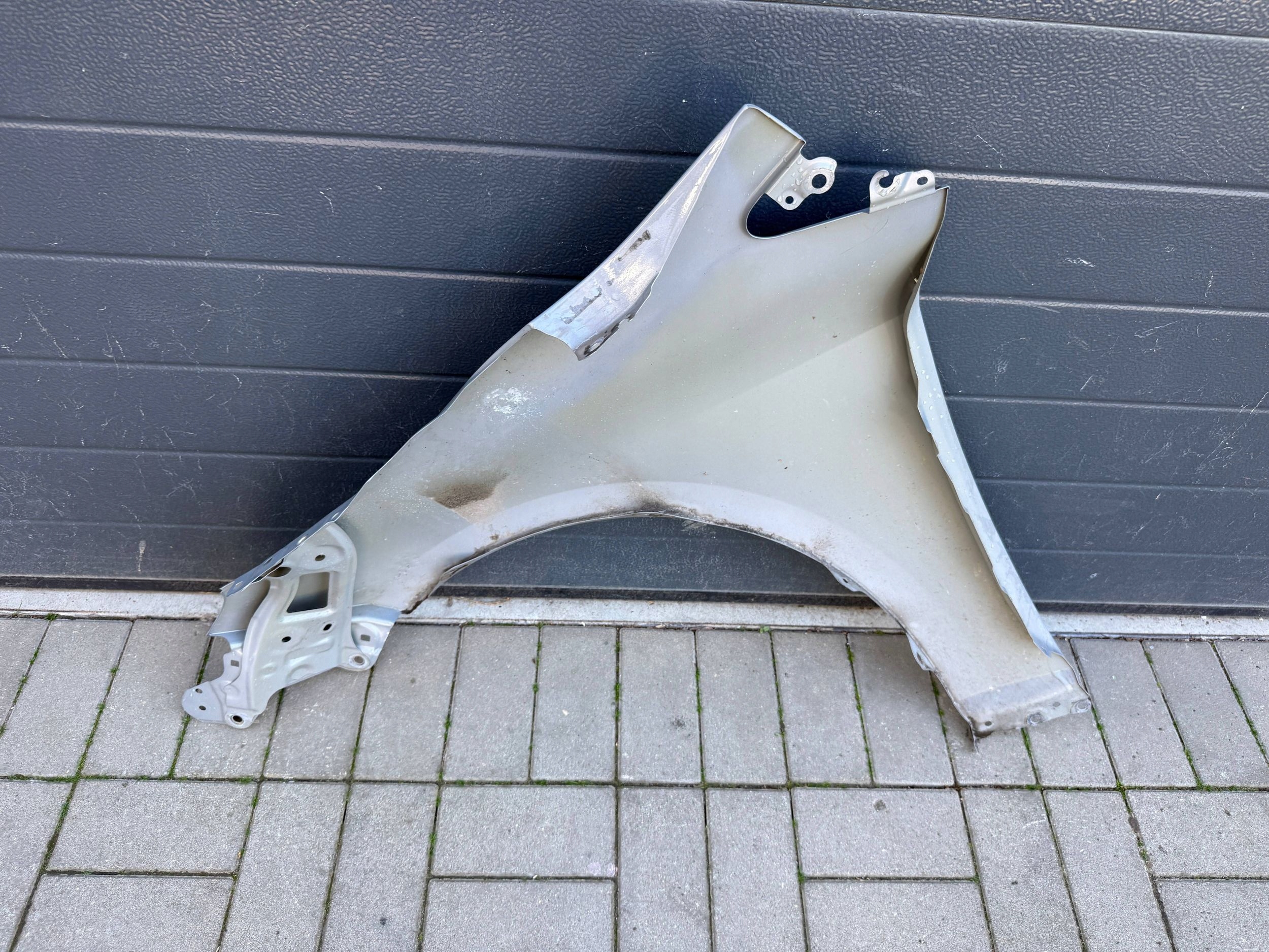 Toyota Corolla E21 19- fender right front front