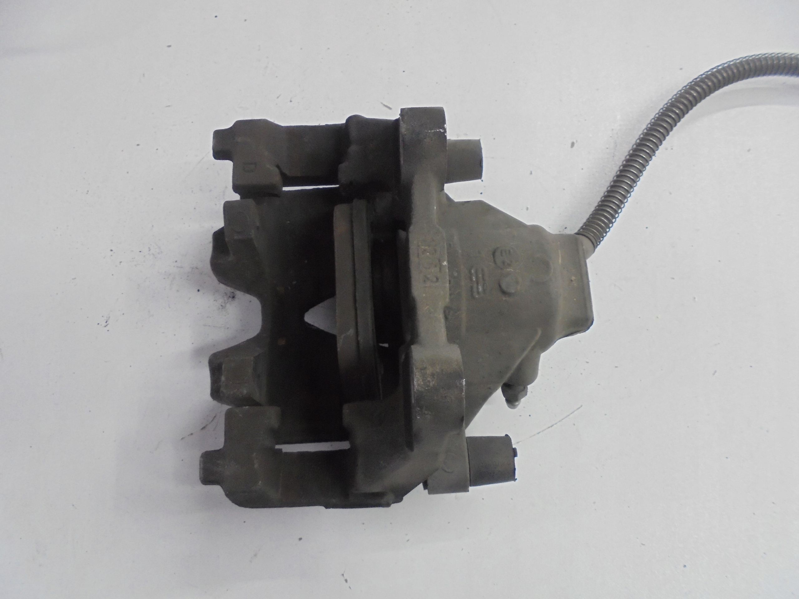 MERCEDES E W207 C207 caliper rear part right left 09-16