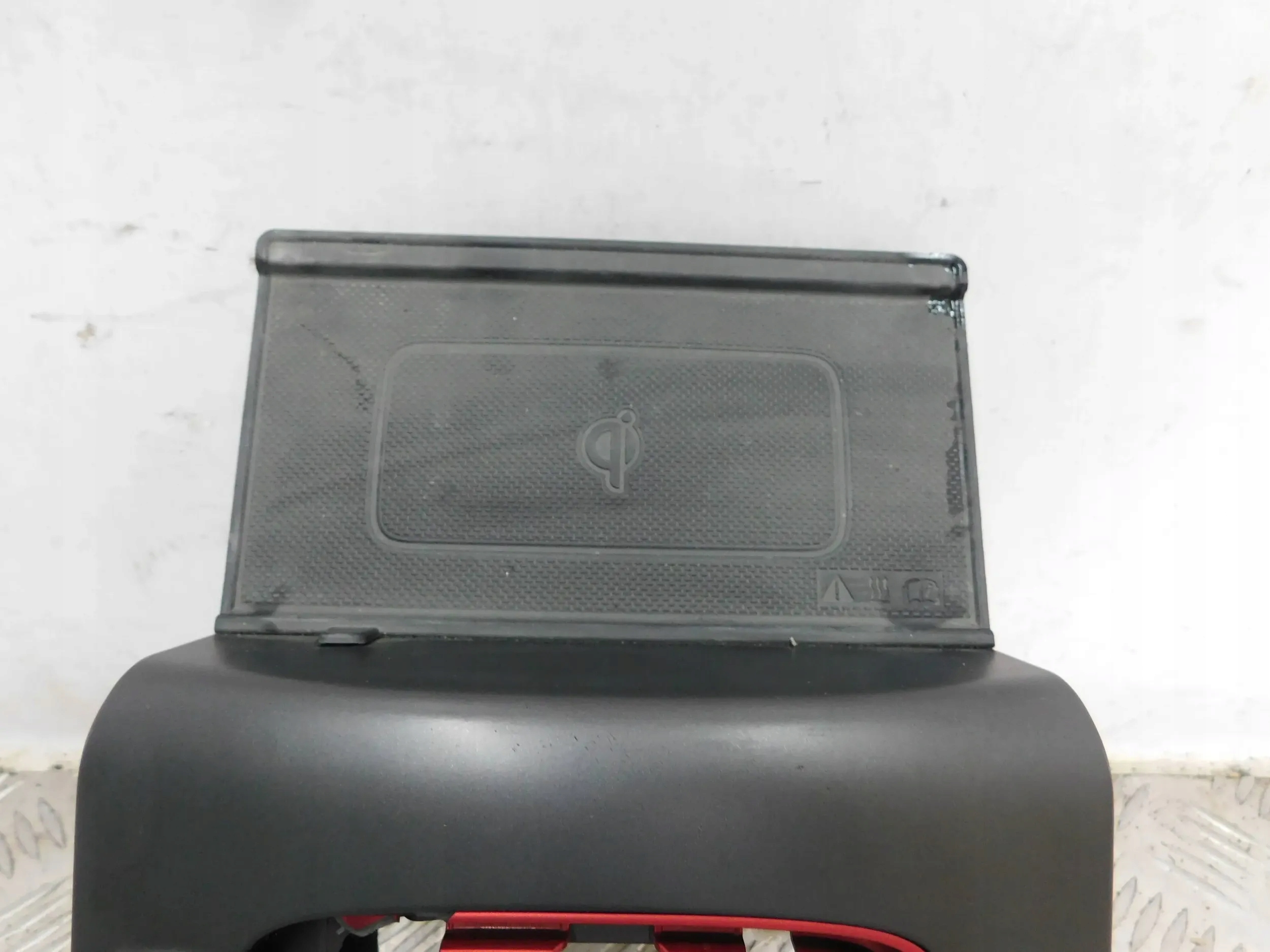 frame control panel HYUNDAI KONA 95560-J9000