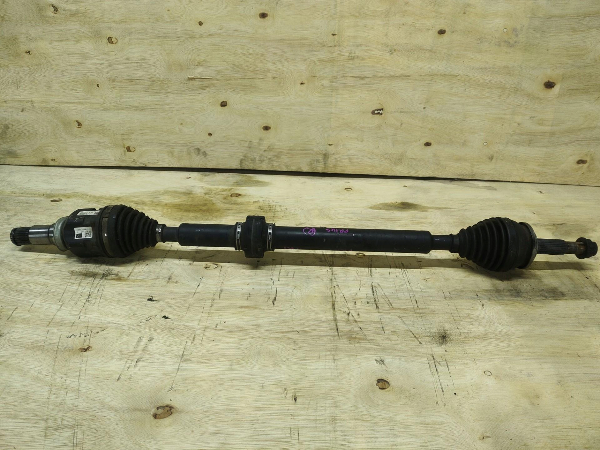 semi-axis front right side Toyota Prius 3 XW30 2011
