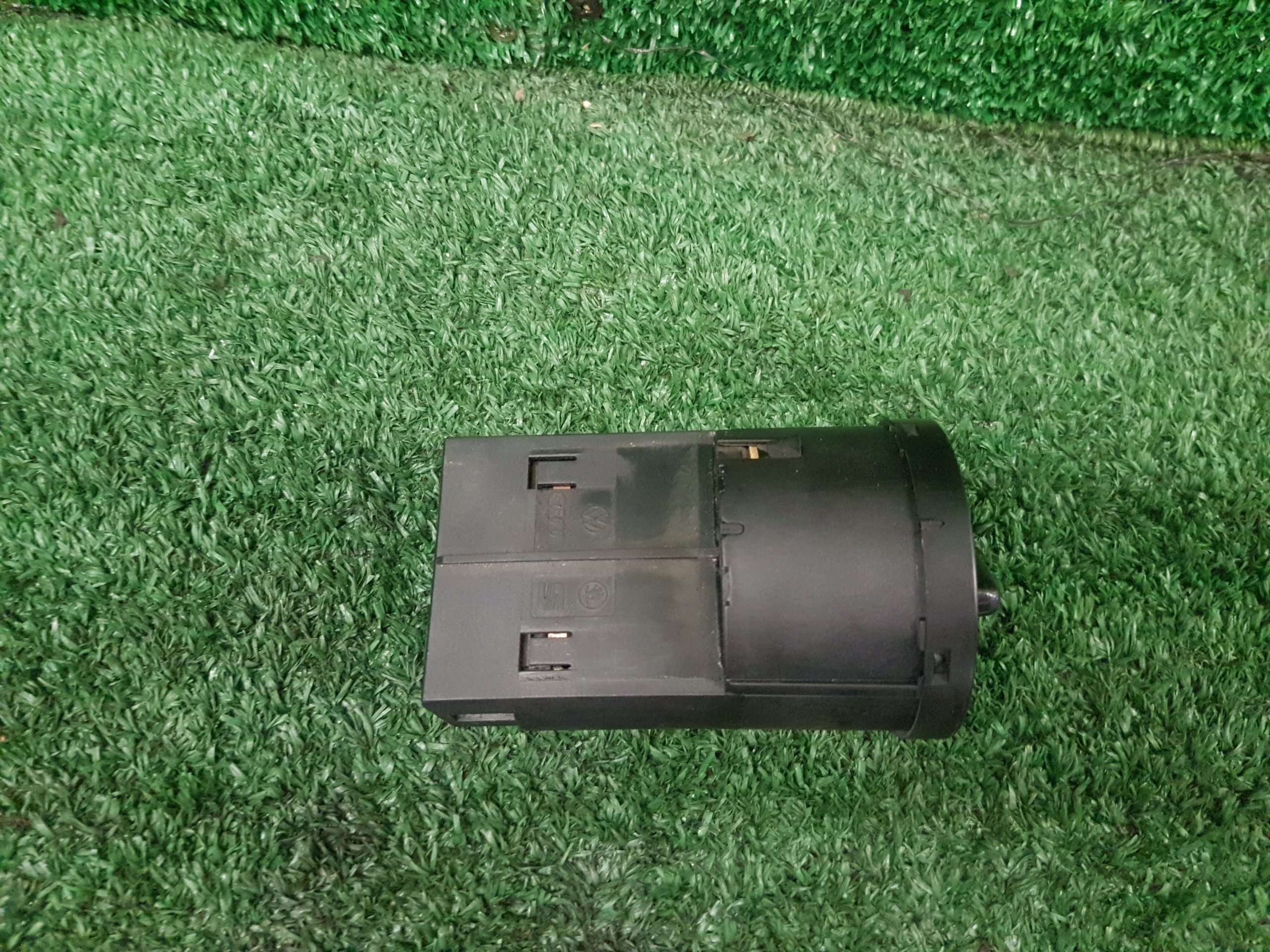interruttore luci VOLKSWAGEN PASSAT B5 FL 1C0941531