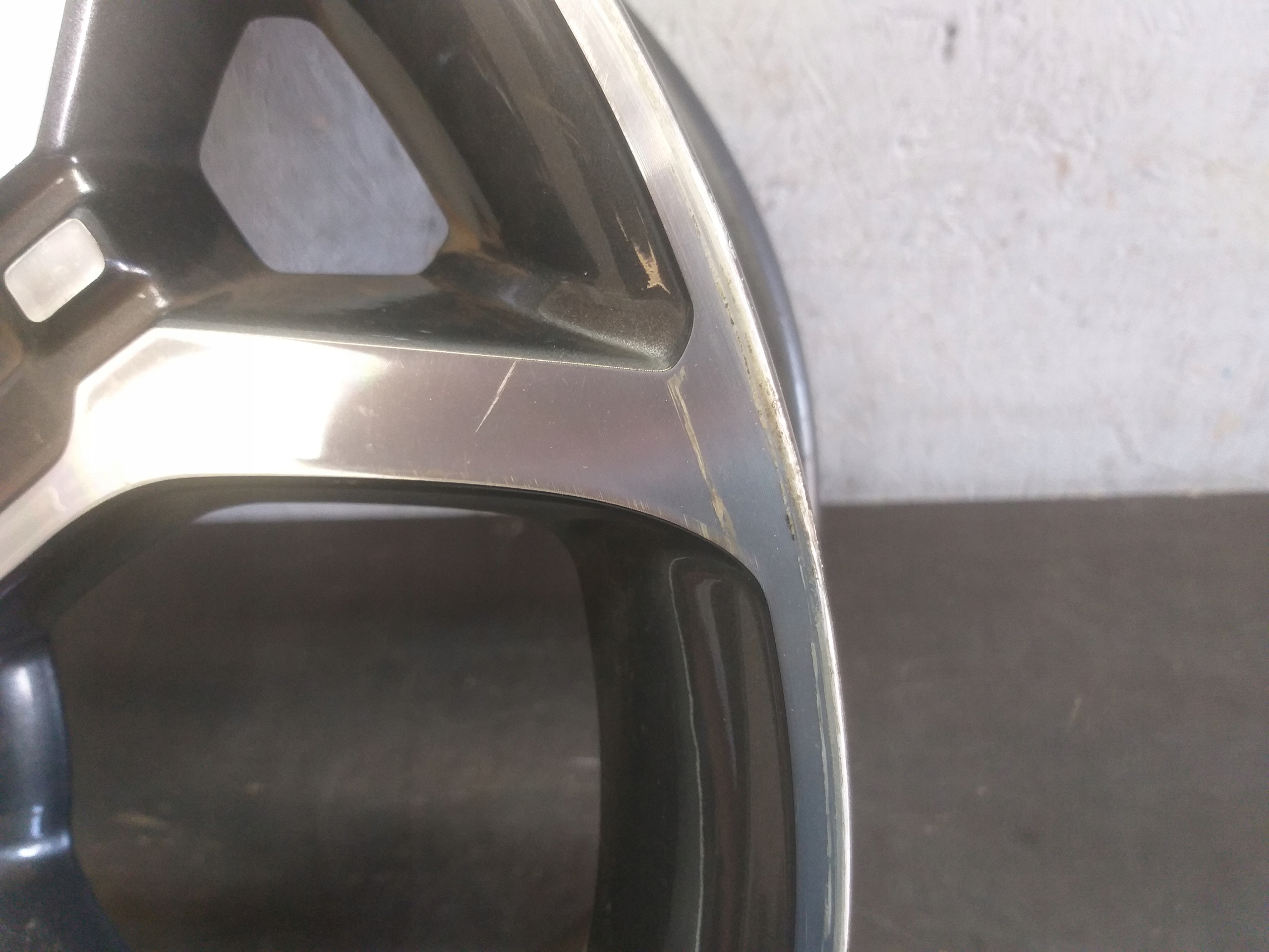 disk hliníkový KIA 7,5J 18" ET45 5X114,3