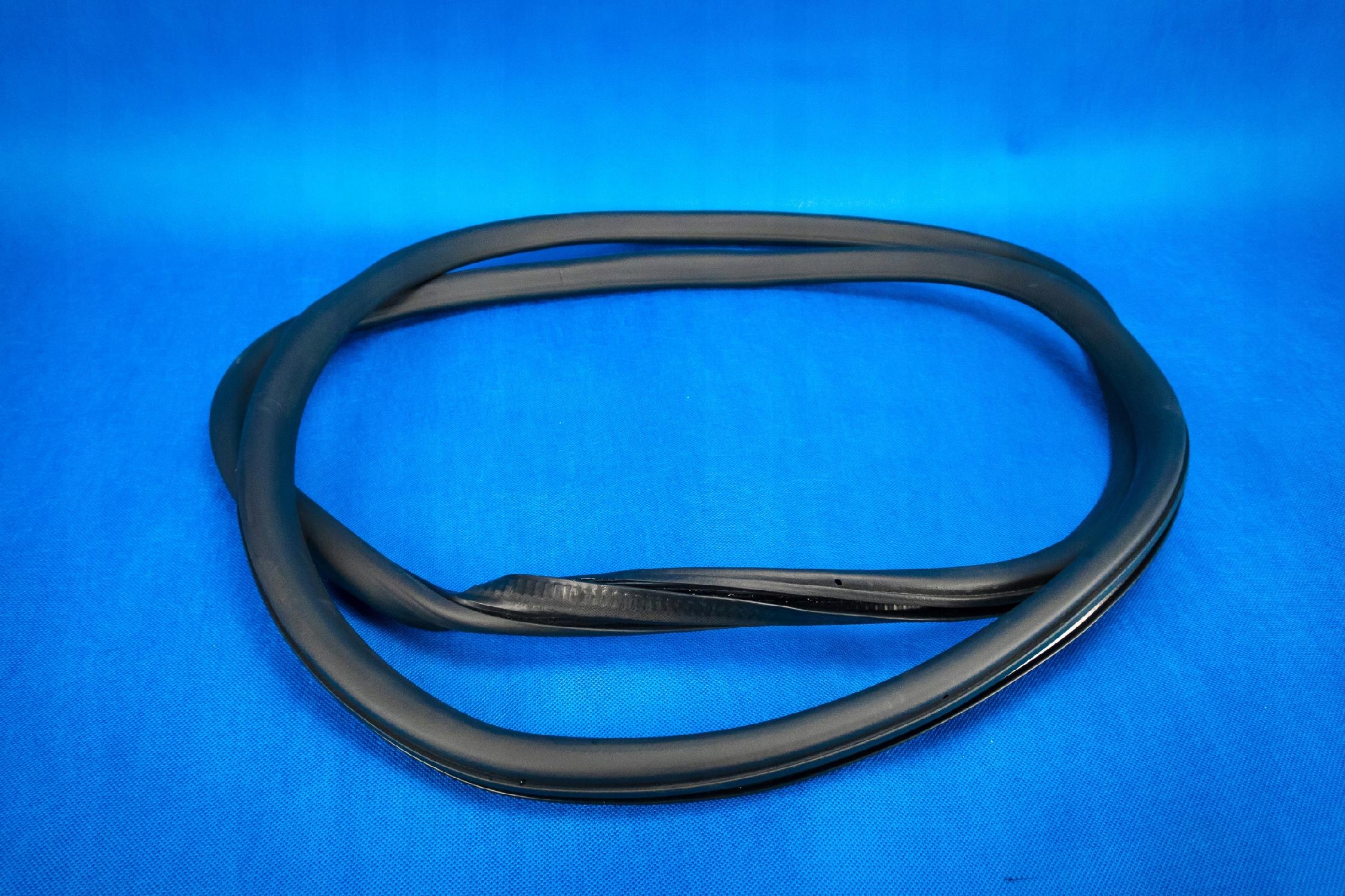 gasket door front right Audi A8 4N 4N0831722
