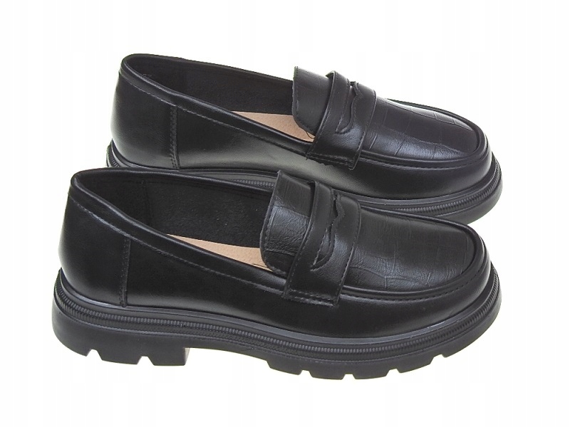 Czarne mokasyny na miękkiej podeszwie r.38 Kolor czarny