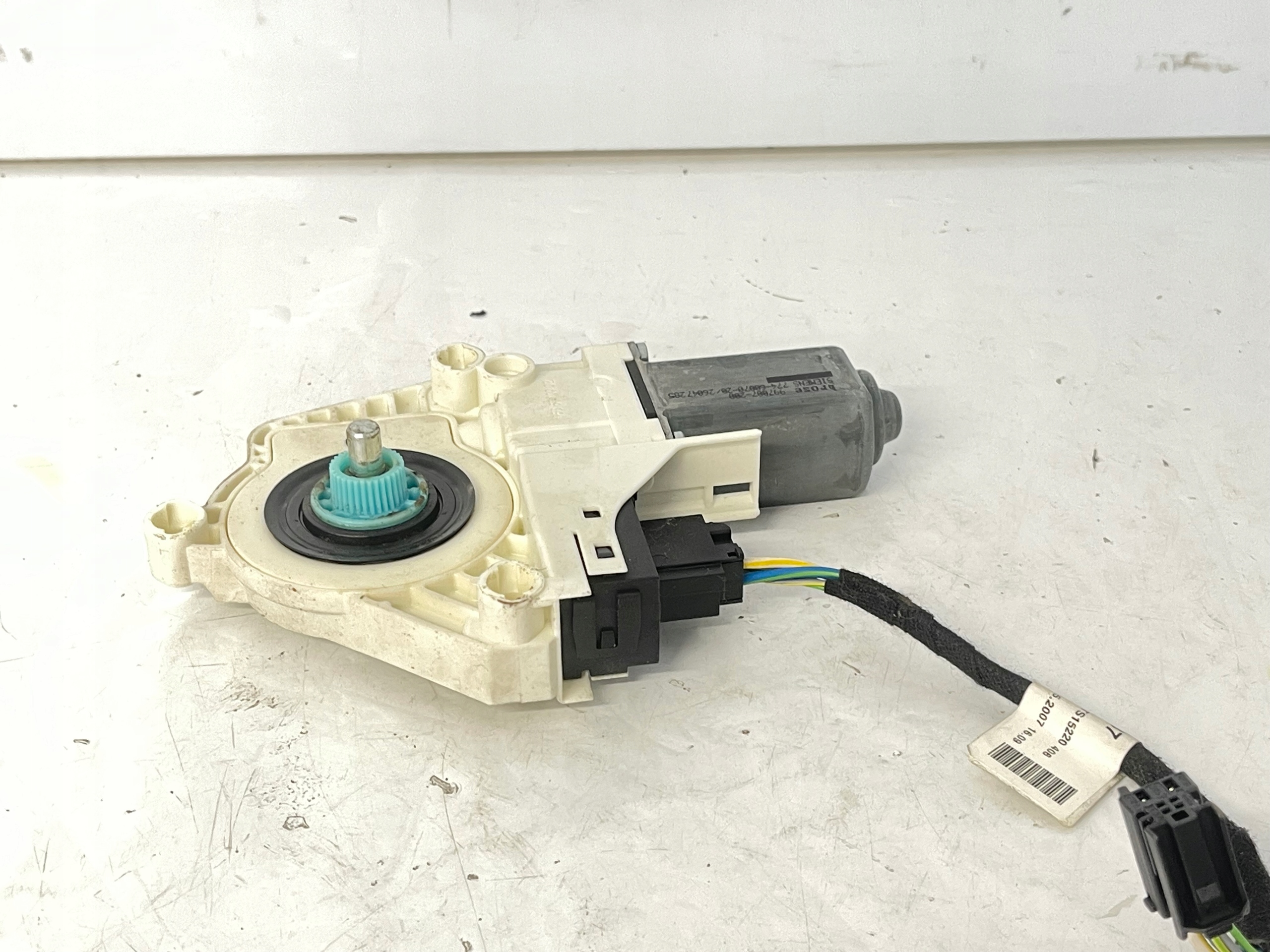 AUDI A6 C6 07R mini motor windows left rear part 4F0959801C