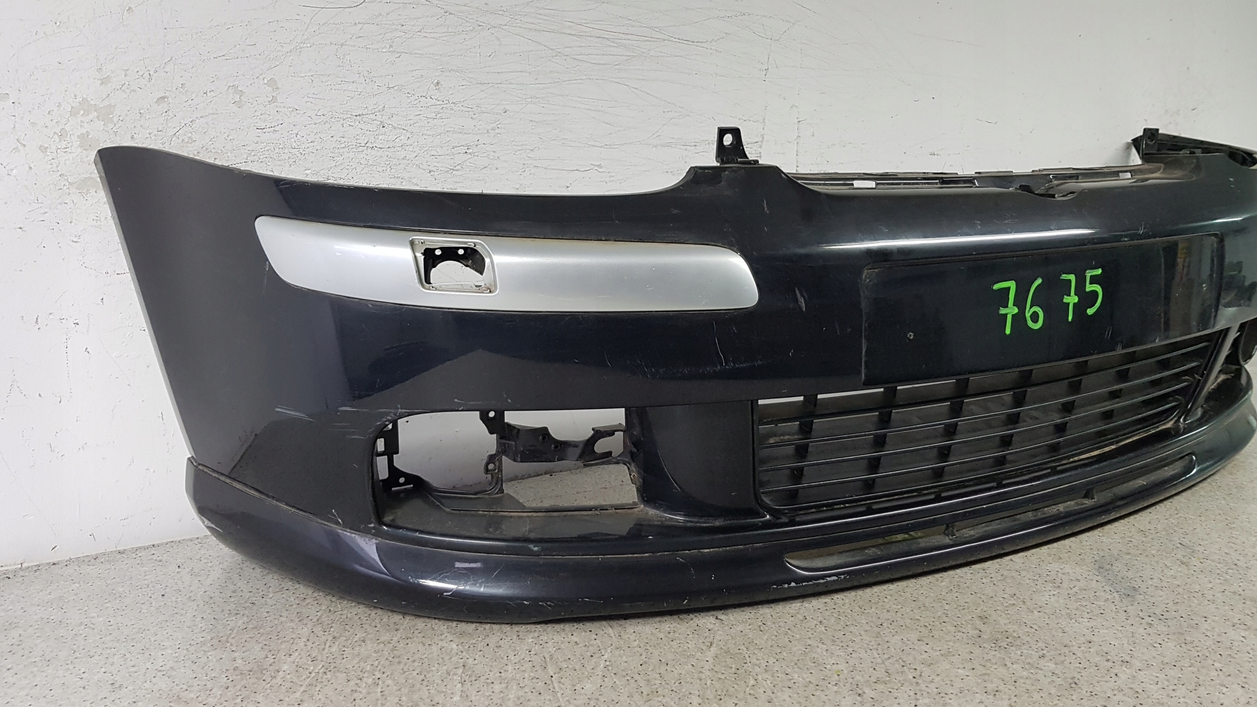 VW GOLF 5 V GT GTI bumper front 7675