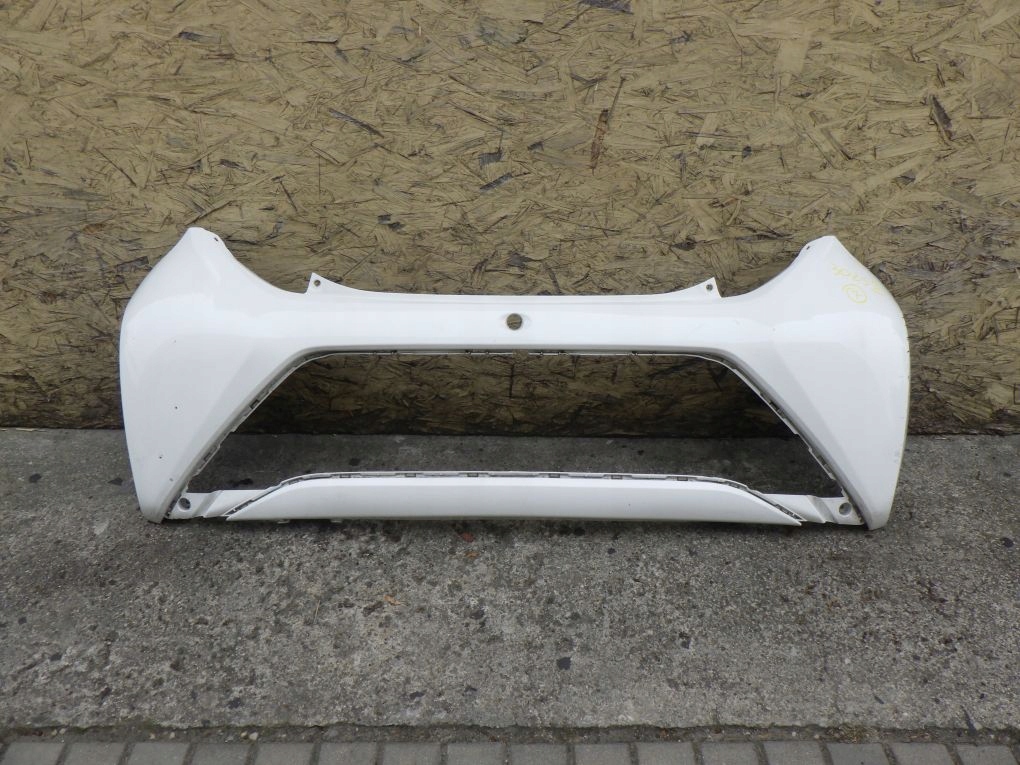 TOYOTA AYGO II 2 14- bumper rear