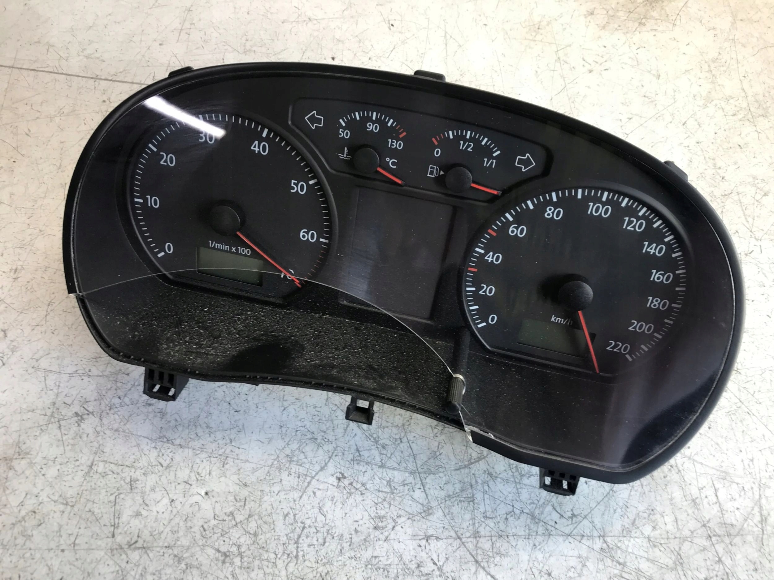 dials dials VW POLO IV 6Q0920825M EUROPA