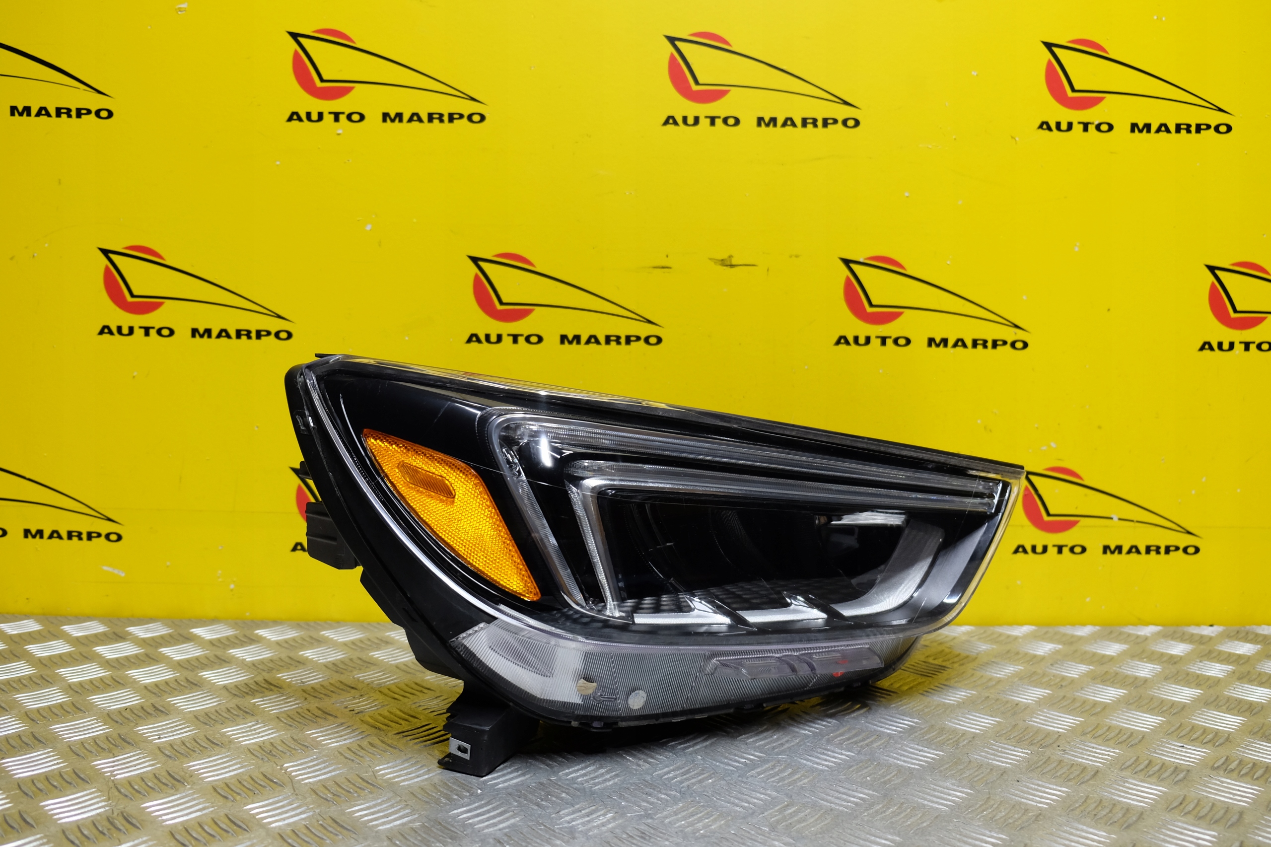 BUICK ENCORE LIFT 2017- REFLEKTOR LAMPA FULL LED R USA Numer katalogowy części 42590073
