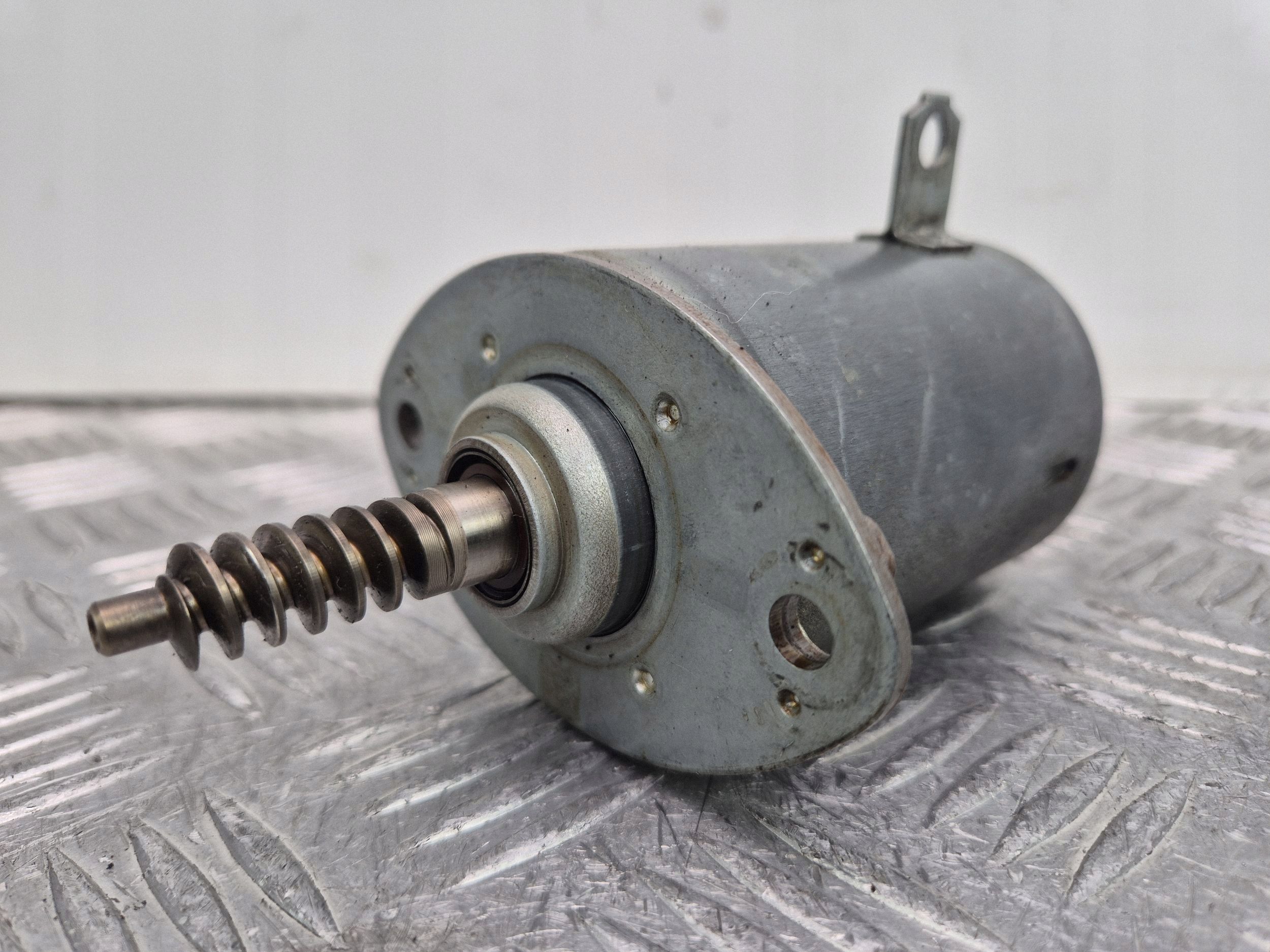 Régulateur WALKA BMW X3 E83 25i 7548388 N52B25AF