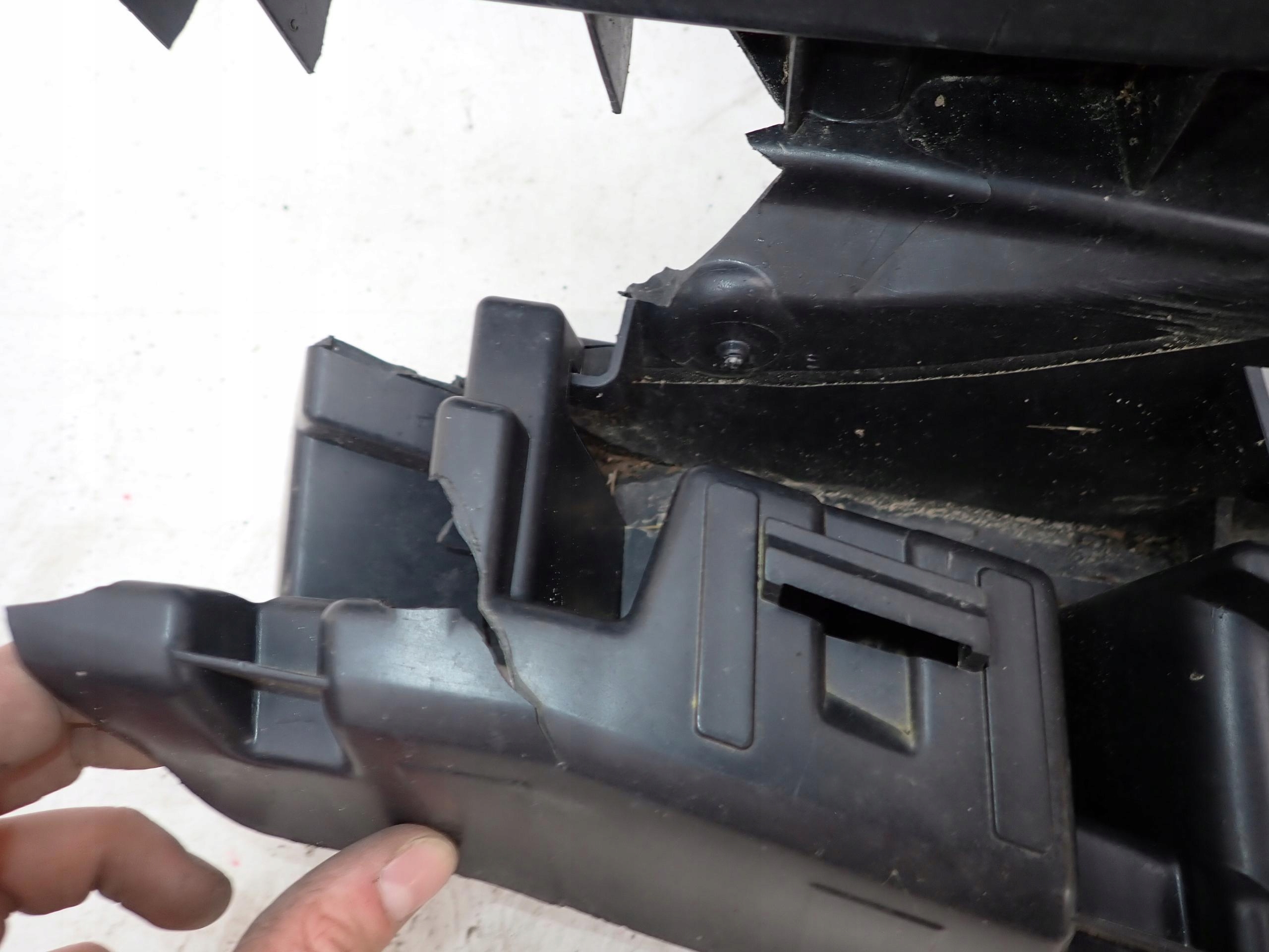 RENAULT KANGOO II 2 LIFT 13-21 support panel for radiators pillar