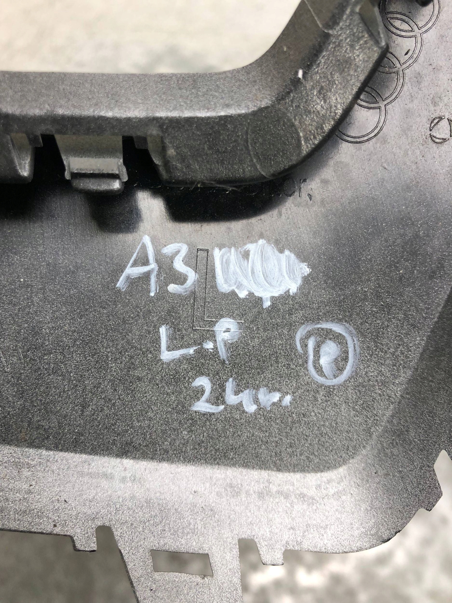 grid of a bumper left front AUDI A3 8Y 8Y0807953