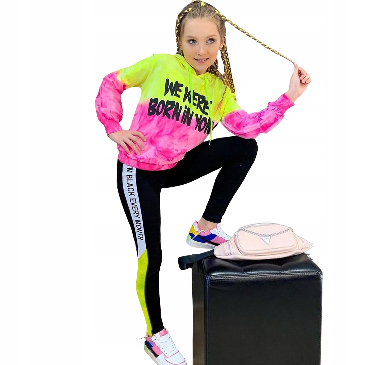 

Dres dla dziewczynki Neonowy różowy + legginsy 104