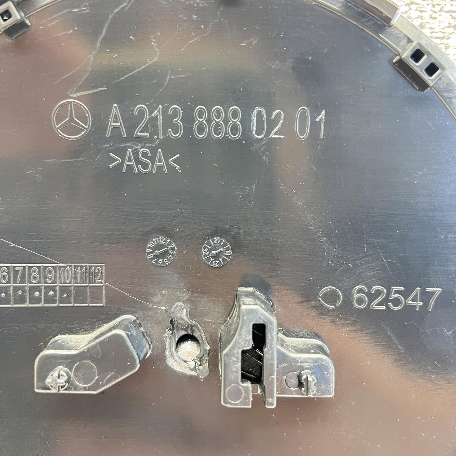 MERCEDES E W213 W238 ZNAK EMBLEMAT GWIAZDA console RADAR A2138802008