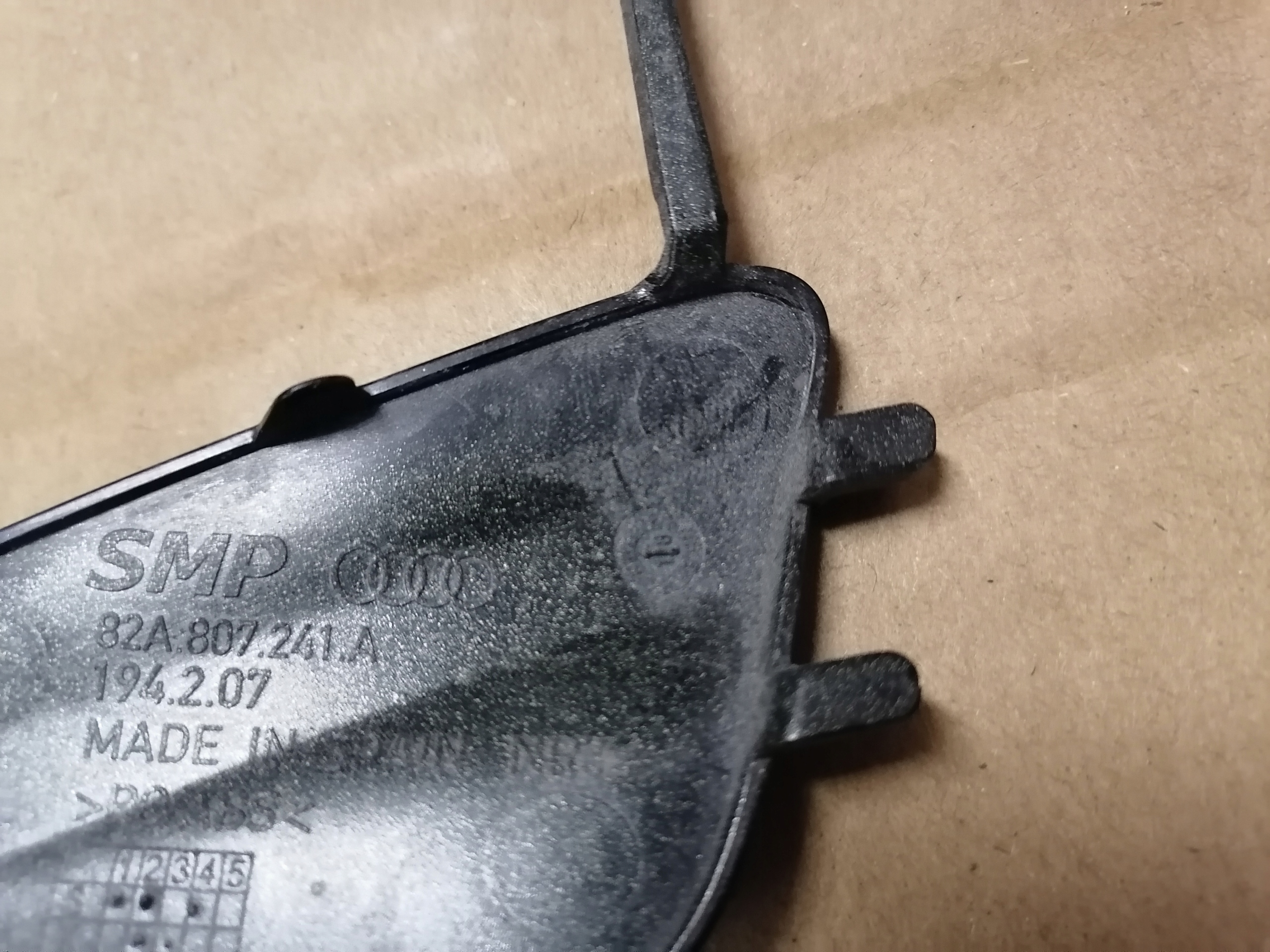 AUDI A1 82A S-LINE towing hook cap 82A807241A