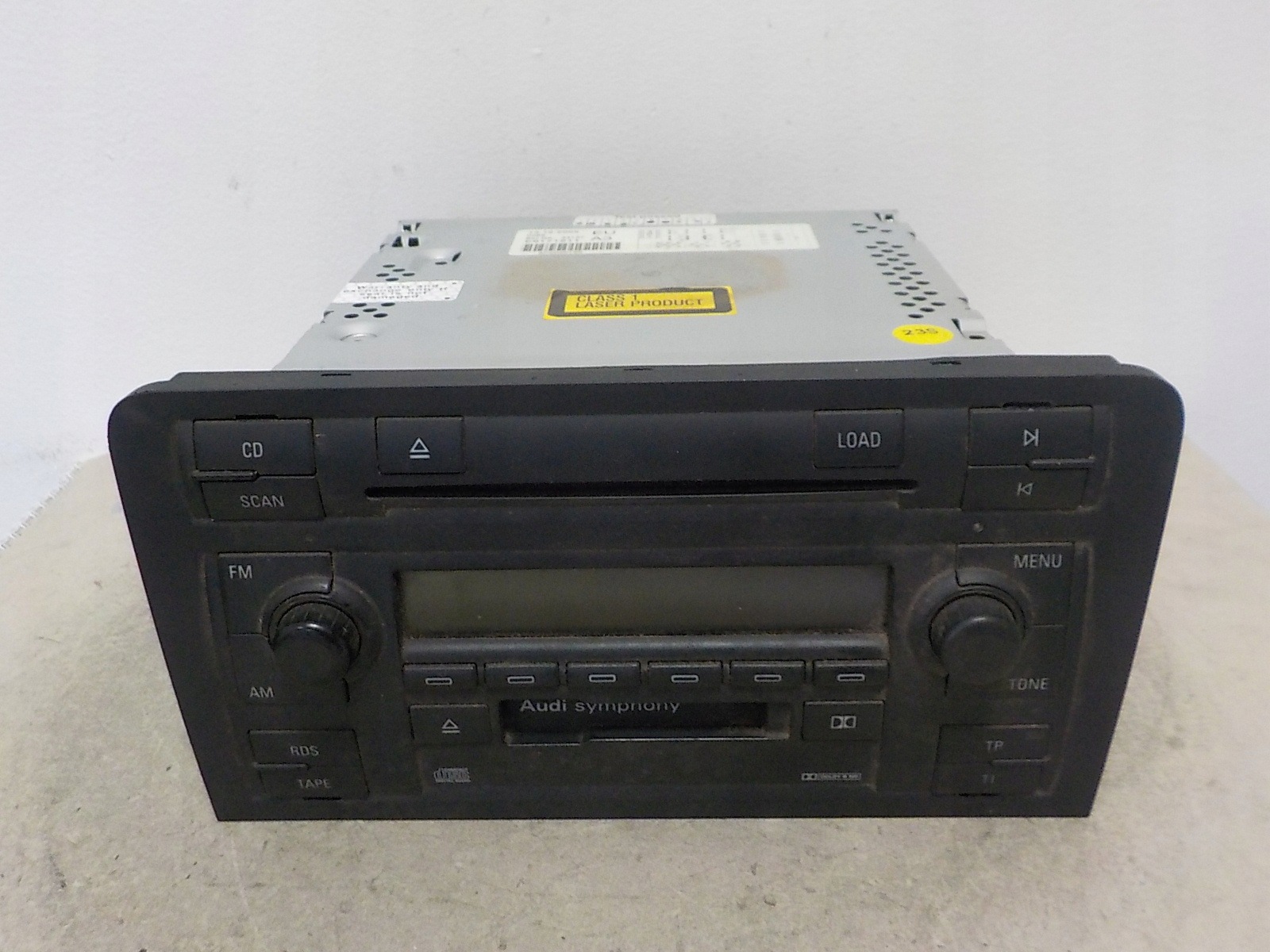 AUDI A3 II 8P RADIO SYMPHONY 2 DIN 8P0035195