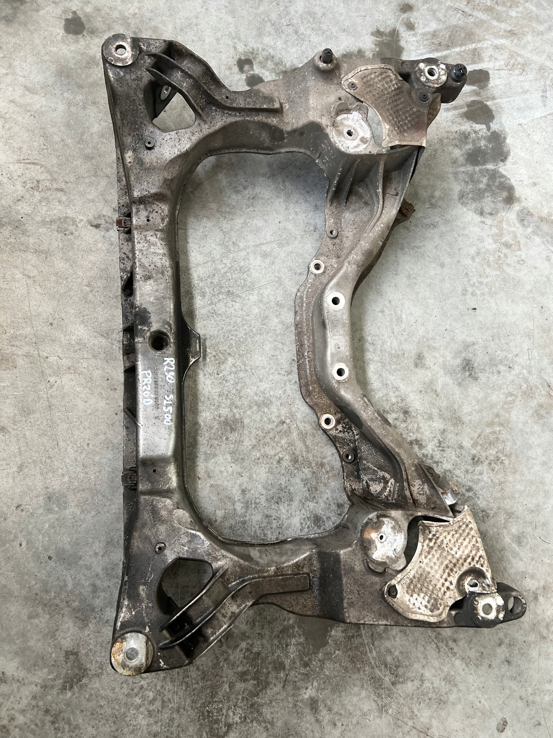 2306280157 - Передние сани, тележка передняя Mercedes SL R230