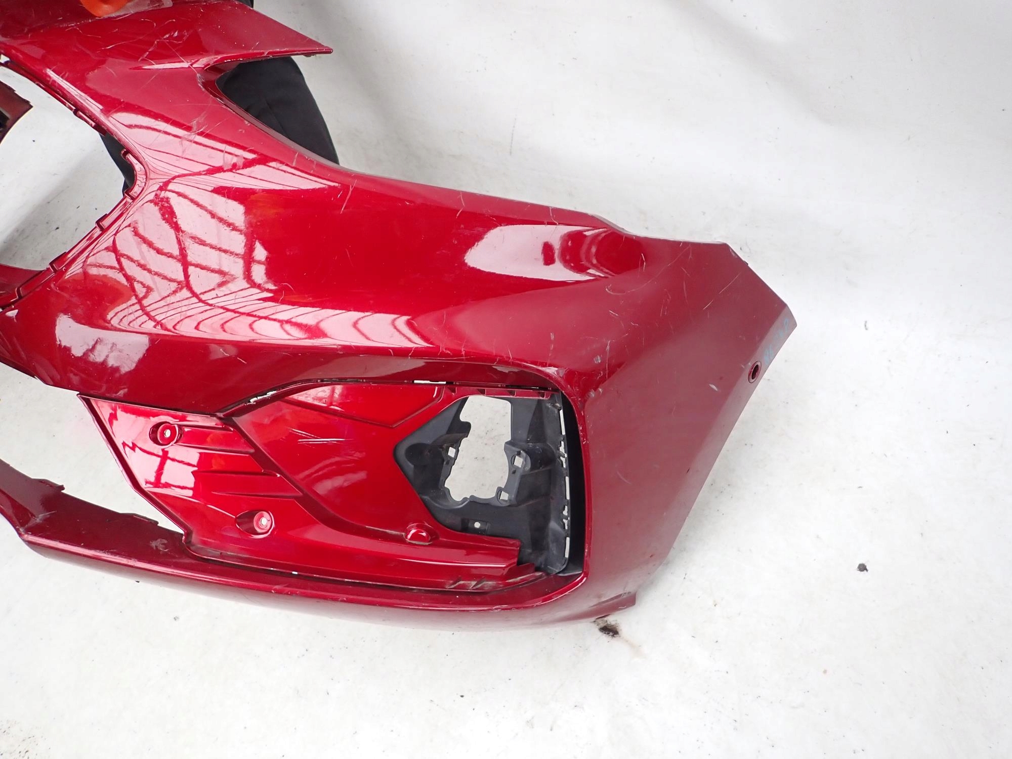 FORD FOCUS IV 4 MK4 ST LINE 18-21 bumper front front PDC