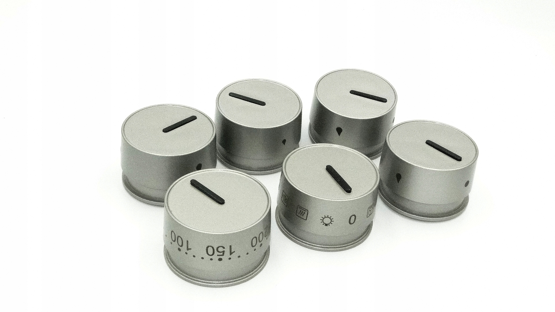 

Komplet Pokręteł Do Kuchni Amica CODE2 V2 ,srebrne