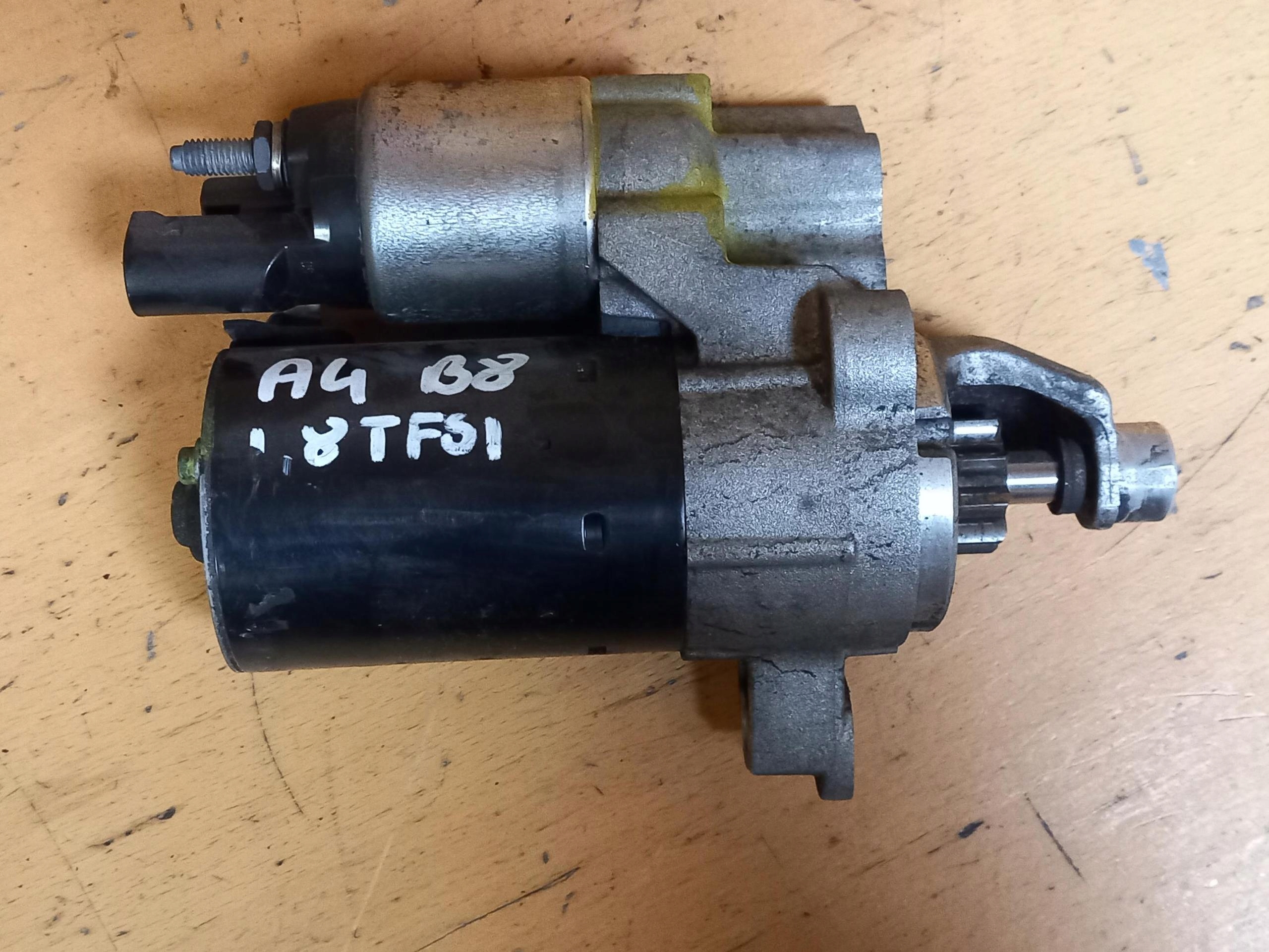 starter AUDI A4 B8 1.8 TFSI 06D911021 07-15