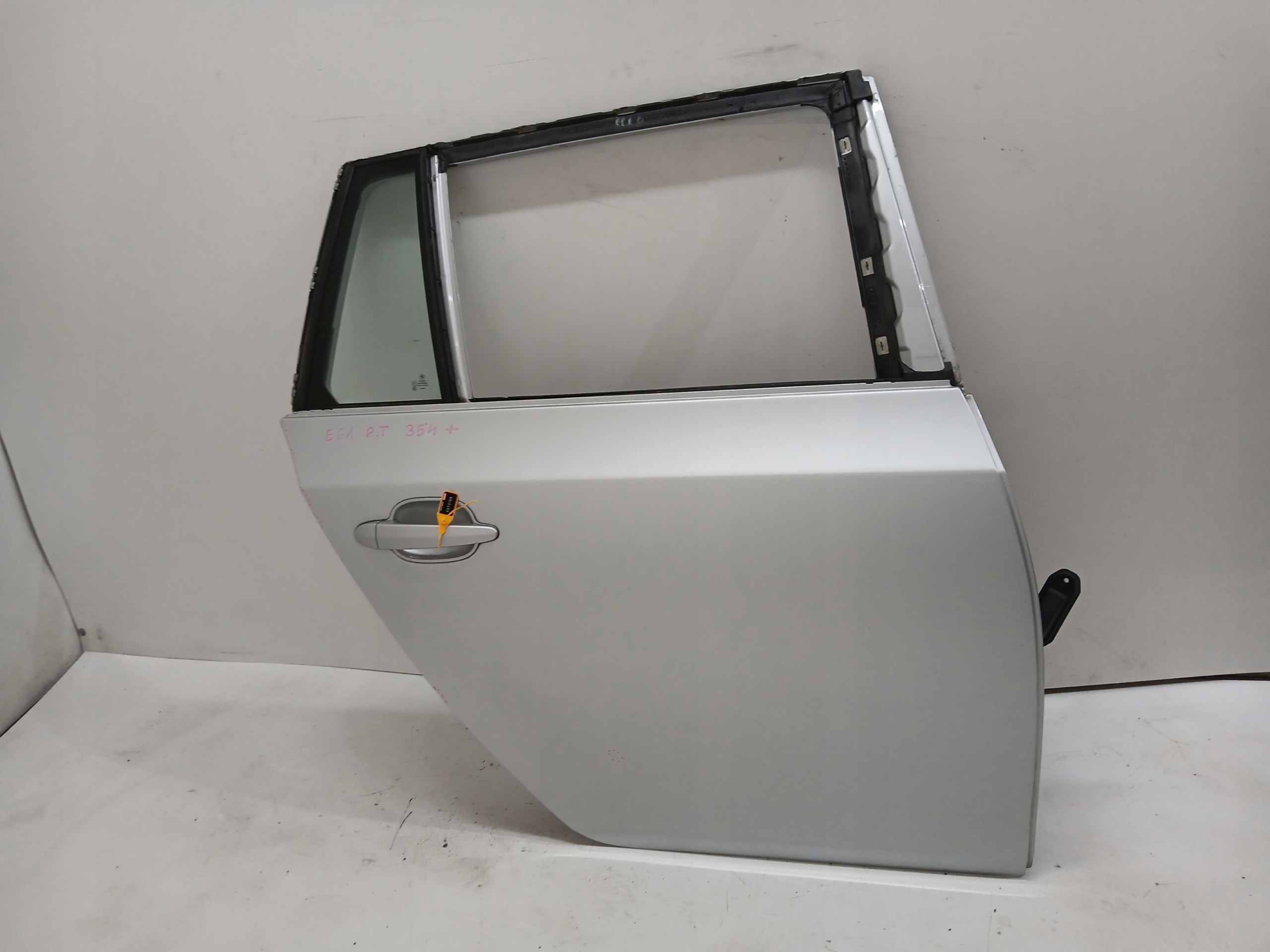 BMW E61 door right rear. TITANSILBER 354/7