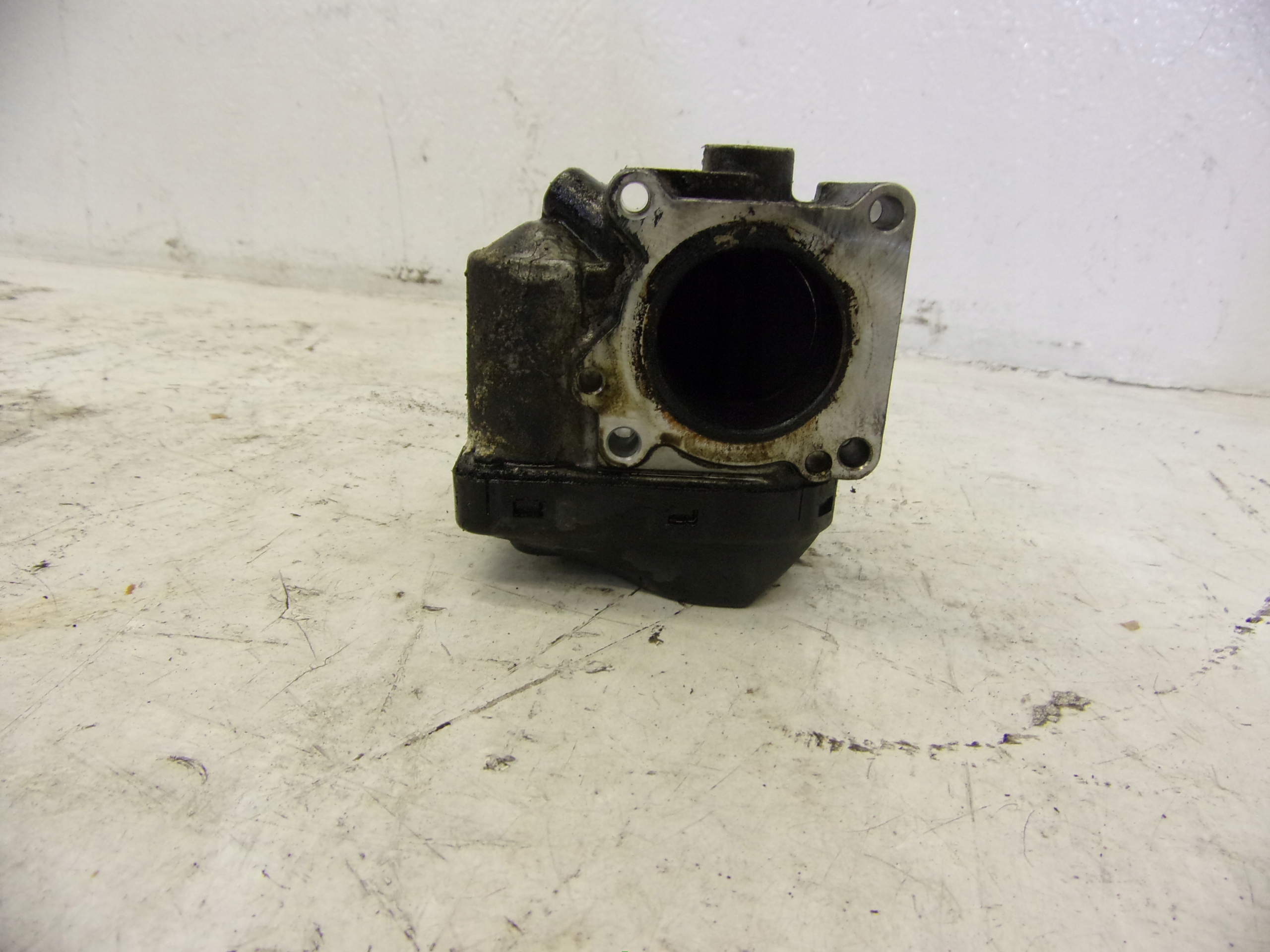 throttle flap SKODA FABIA 1