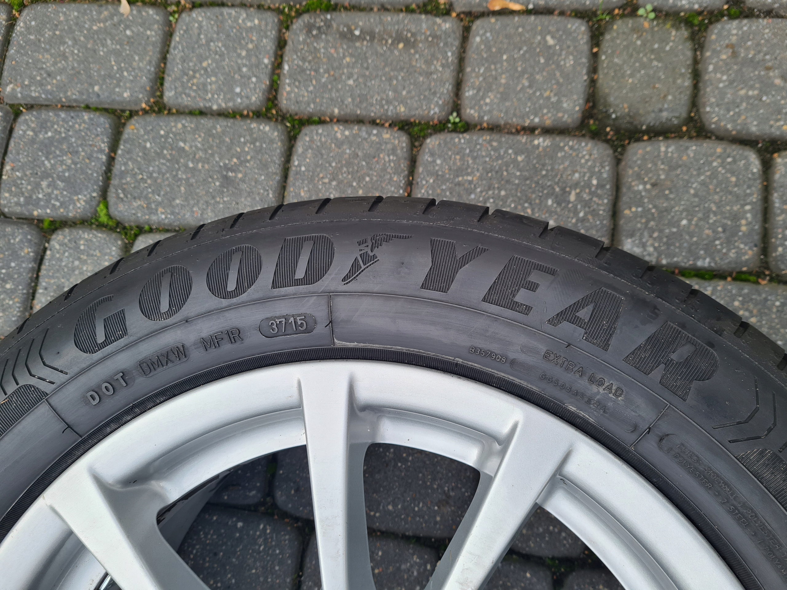 Felgi Koła BMW 16 Seria 3 F30 F31 E46 F10 F11 Rozstaw śrub 5x120