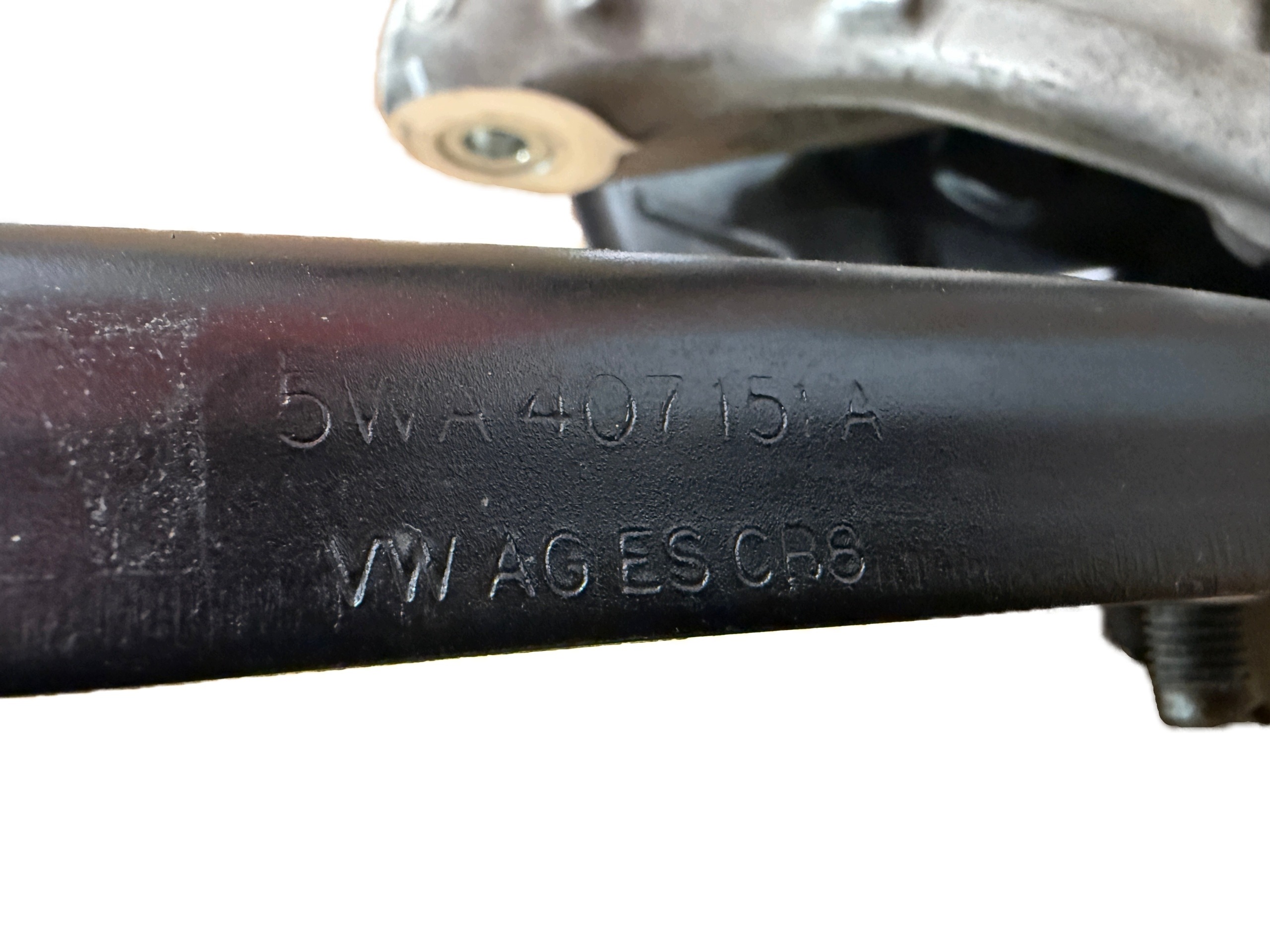 CUPRA LEON sususpension arm shock absorber swing left front 5WA407257C